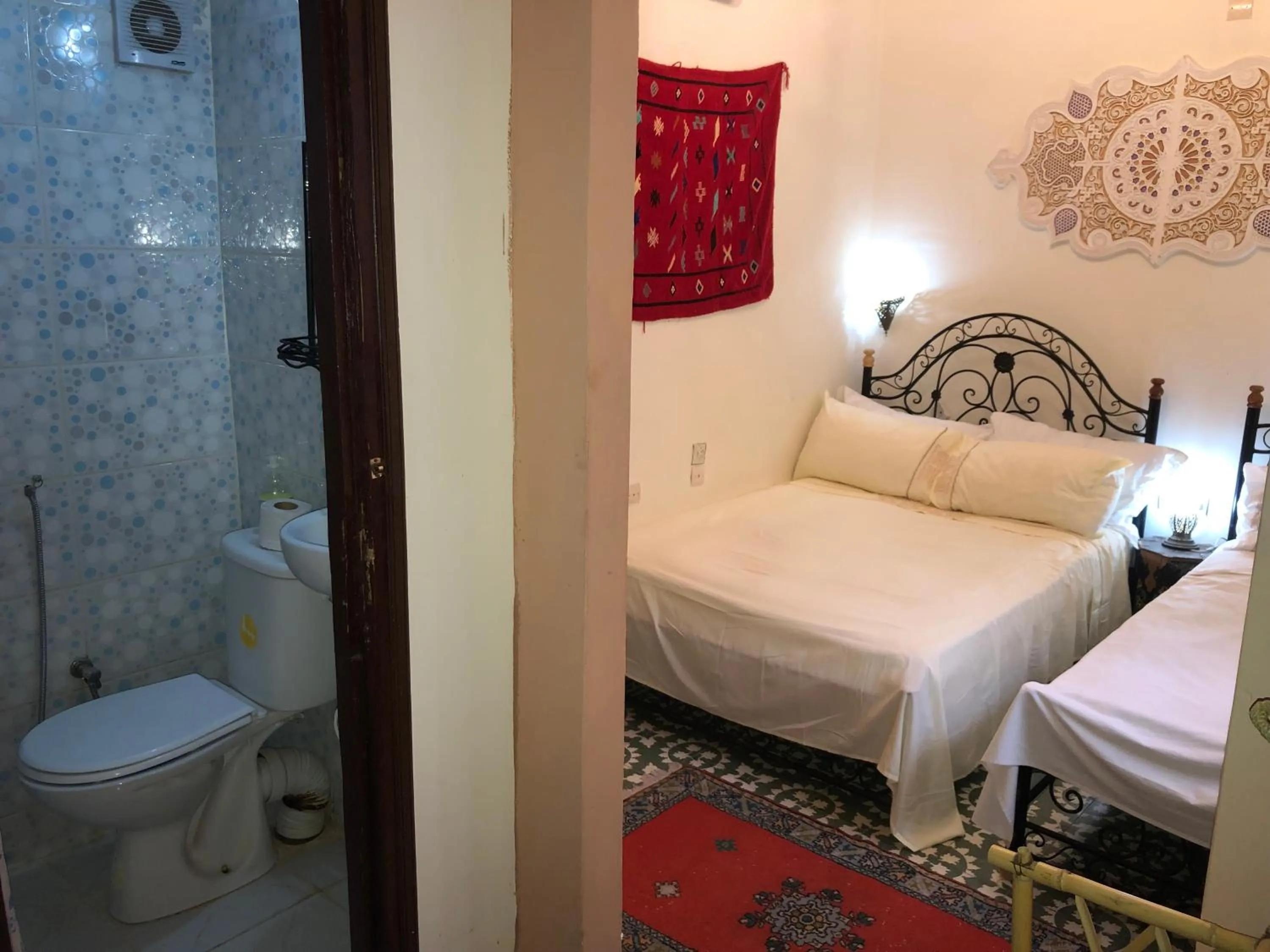 Shower, Bed in Dar Lalla Wafae