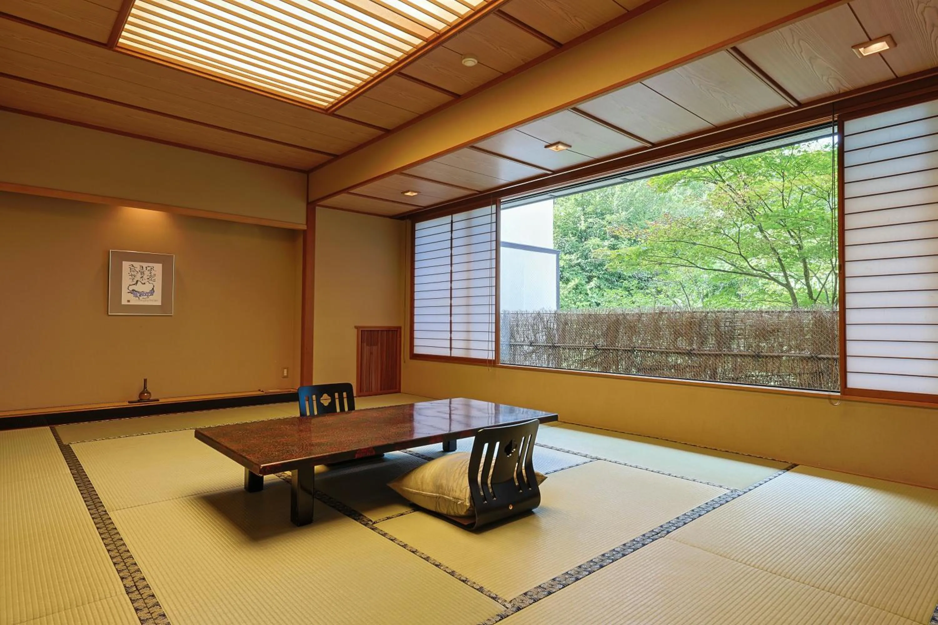 Photo of the whole room in Kinosakinoyado Ryokufukaku
