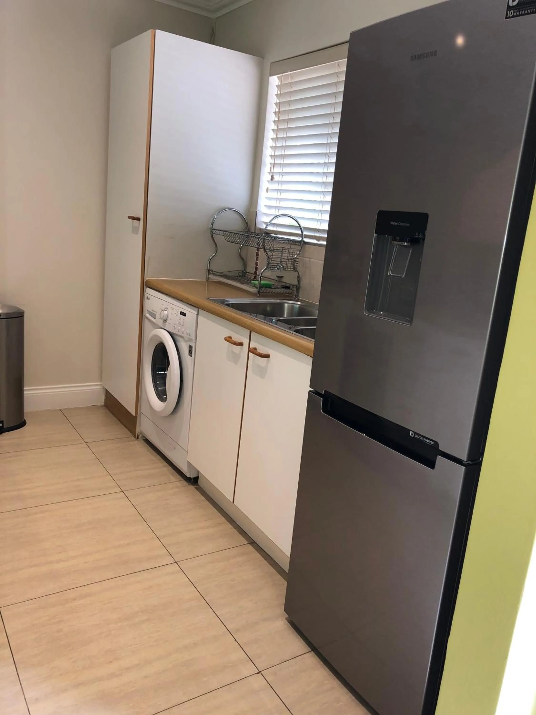 Kitchen or kitchenette in The Haystack On Homestead