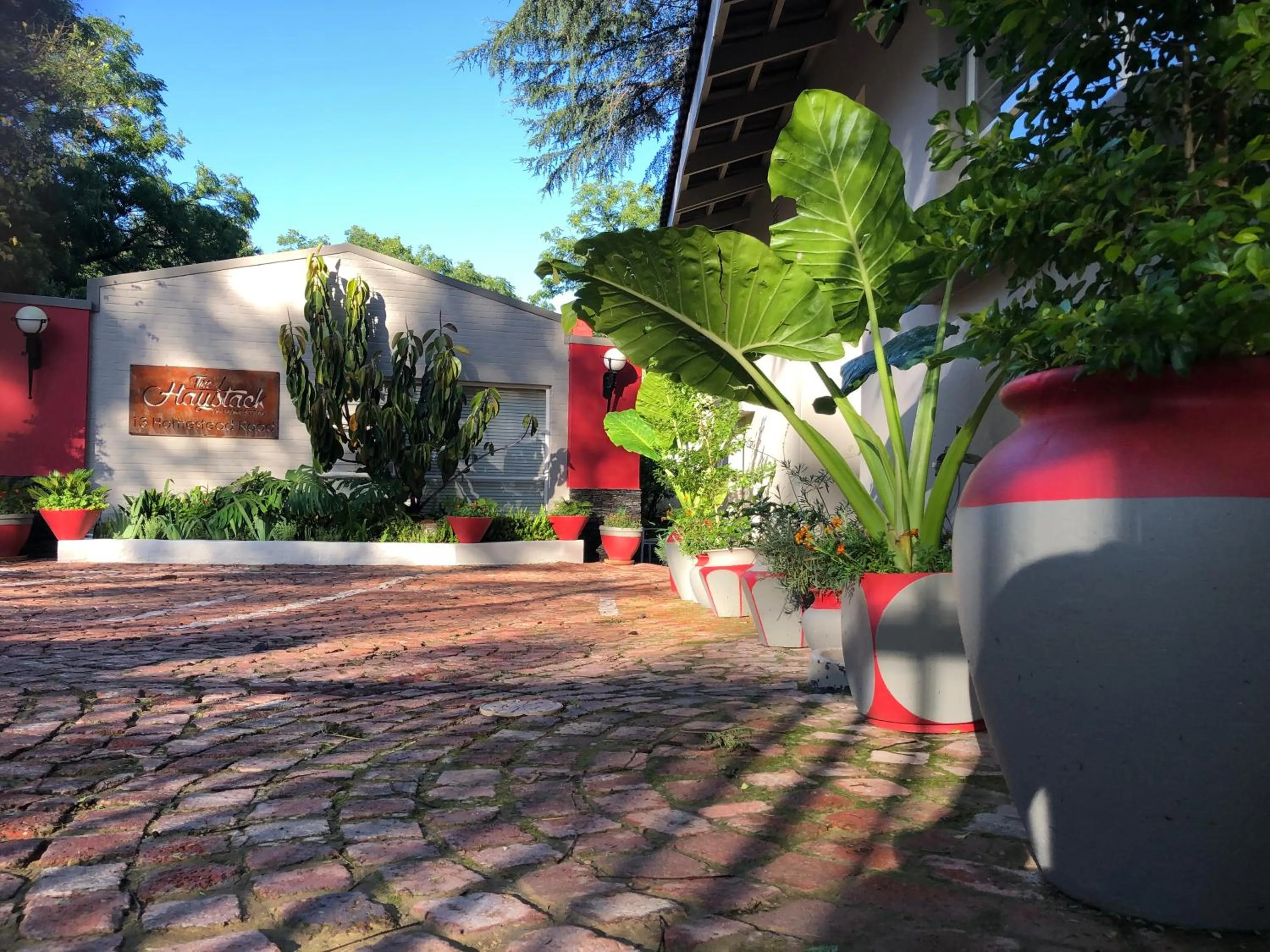 Facade/entrance in The Haystack On Homestead