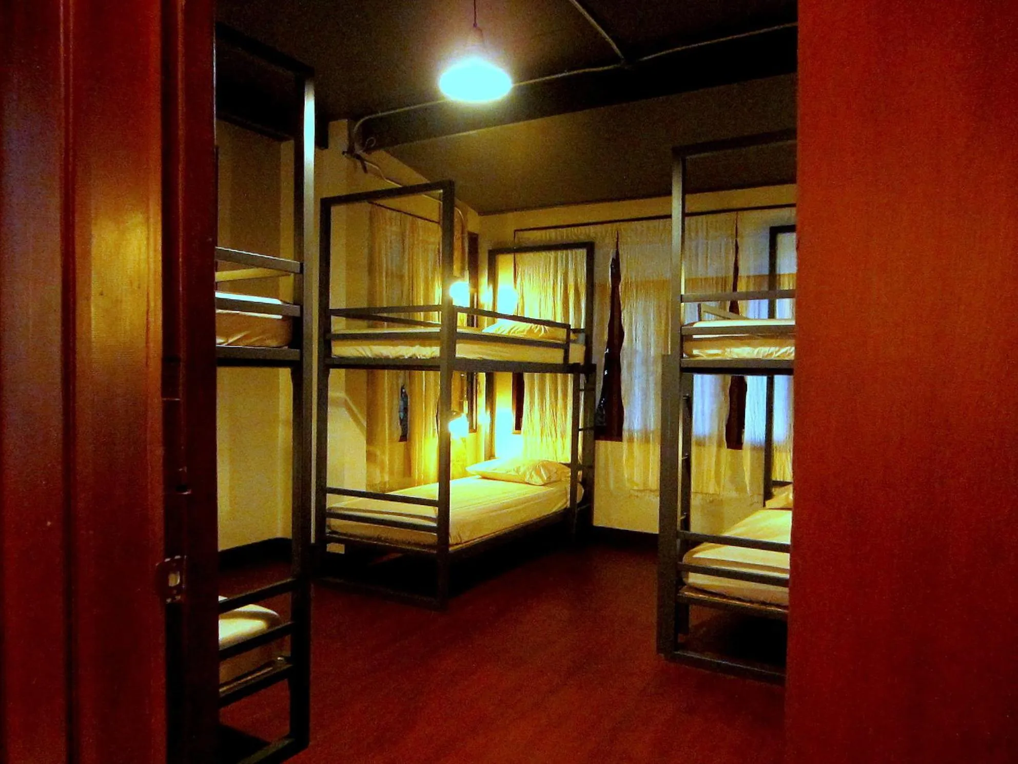 Photo of the whole room, Bed in Chiang Mai D Hostel