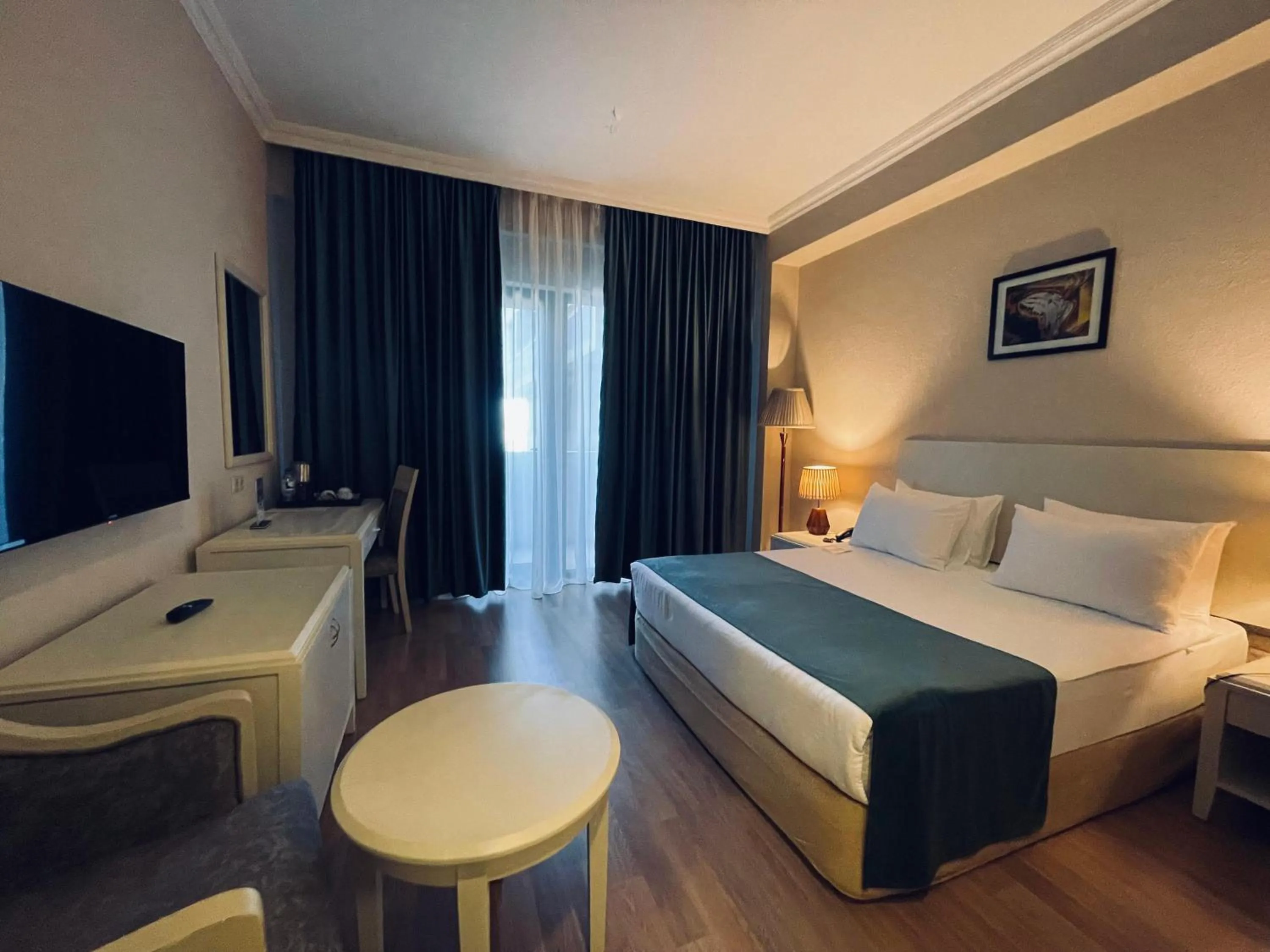 Bed in Park Dedeman Baku