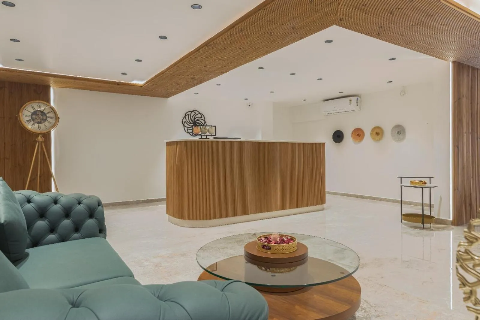 Living room in Akoya Business Hotel - Smart Stays, Whitefield