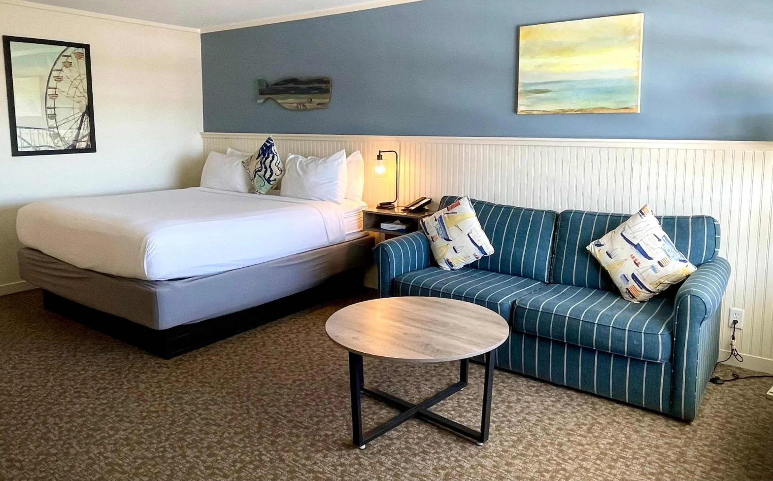 Bedroom, Bed in Circle Hotel Fairfield