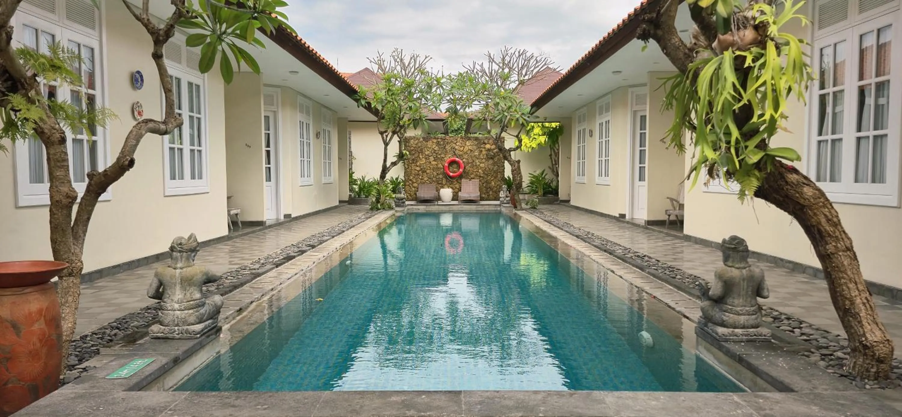 Premier Pool View in SOLTERRA SEMINYAK Boutique Hotel & Spa Powered by Archipelago