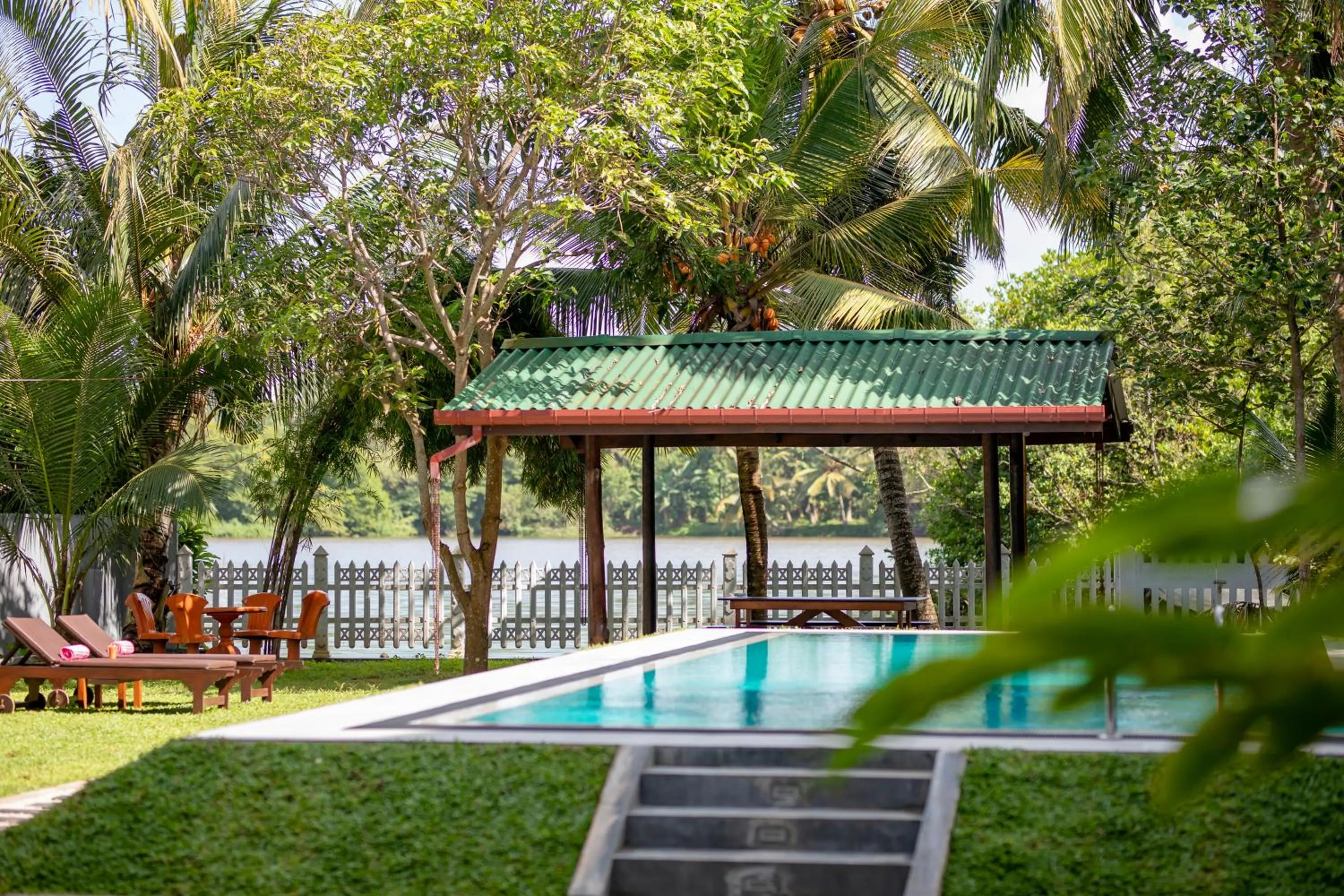 Garden in Megabe Villa