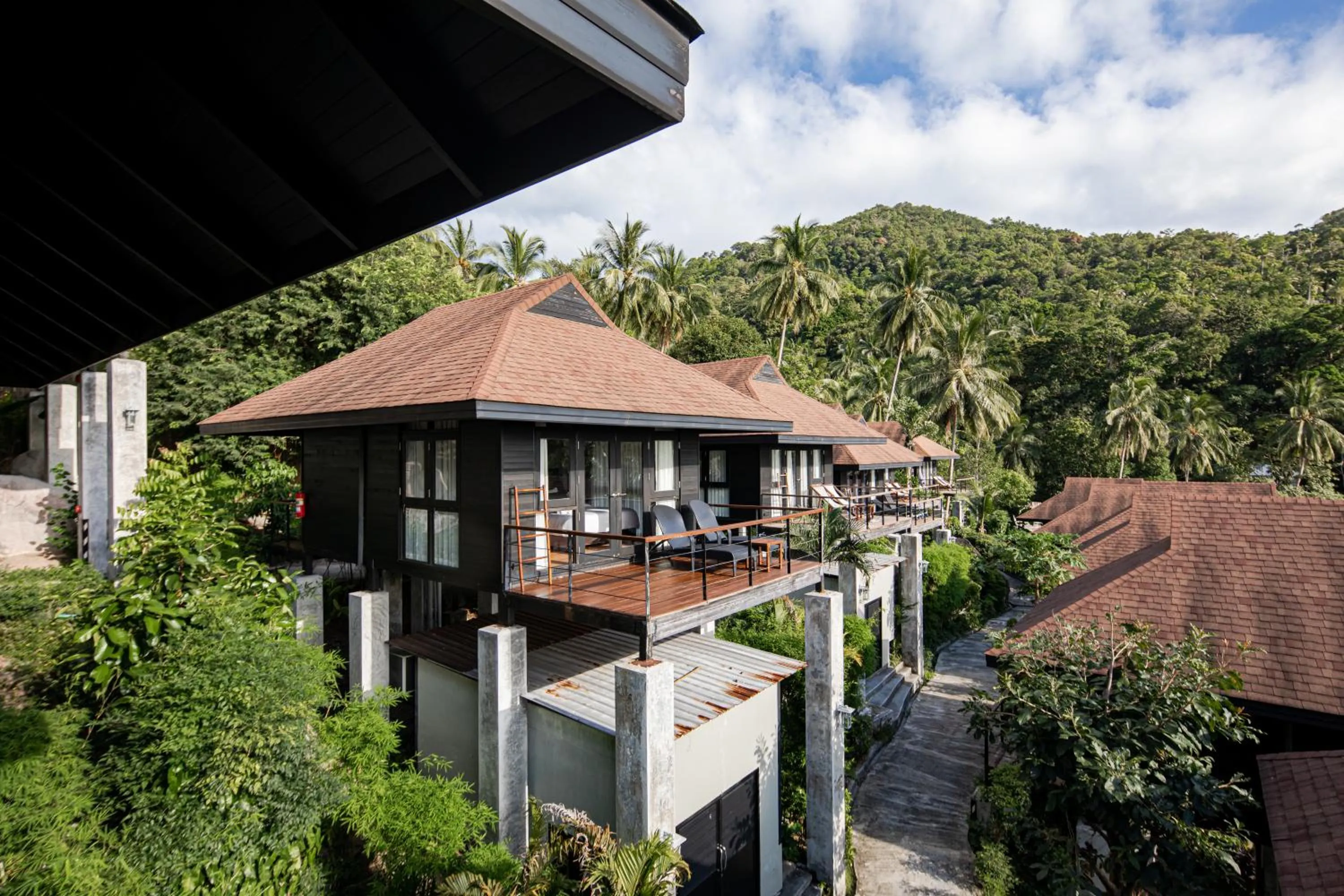 Property building in The Tarna Resort, Koh Tao
