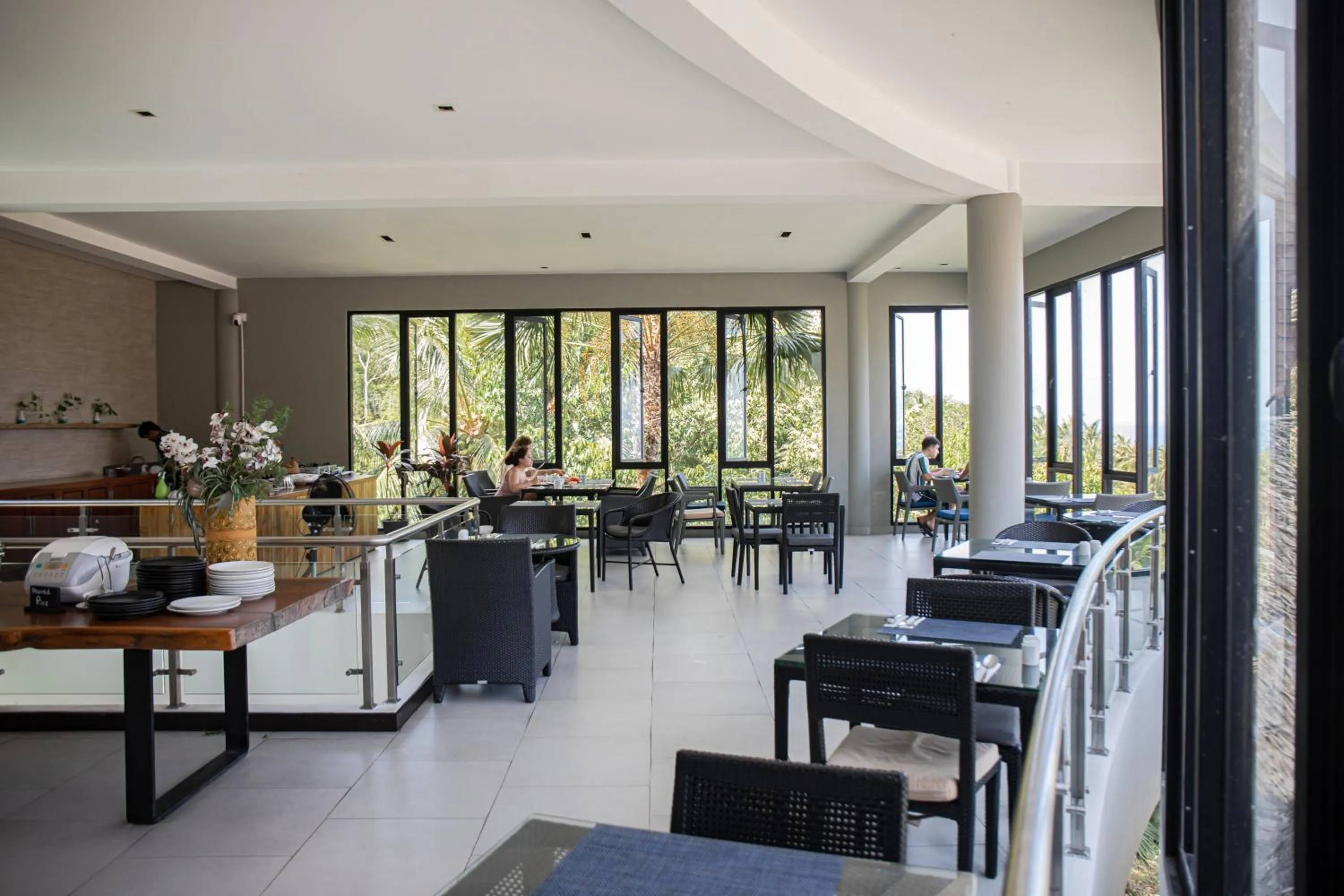 Restaurant/places to eat in The Tarna Resort, Koh Tao