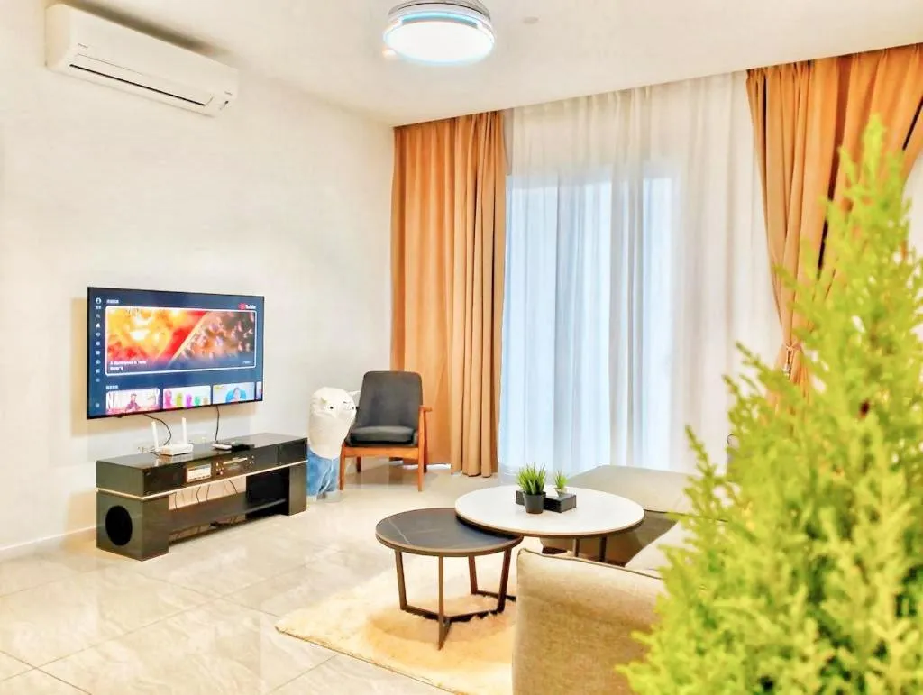 TV and multimedia in Lila Suites Quill Residence KLCC