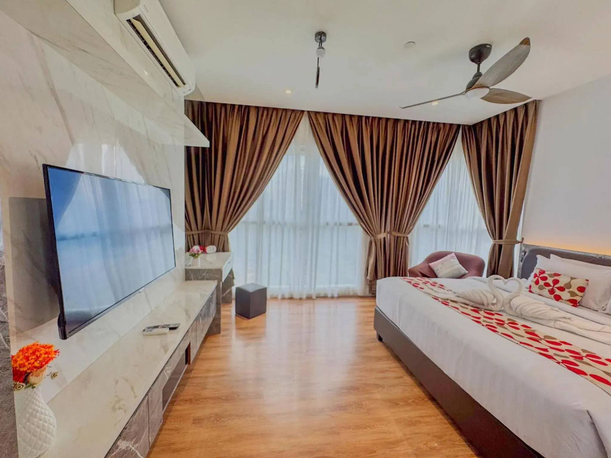 Two-Bedroom Studio Apartment in Lila Suites Quill Residence KLCC Two-Bedroom Studio Apartment in Lila Suites Quill Residence KLCC