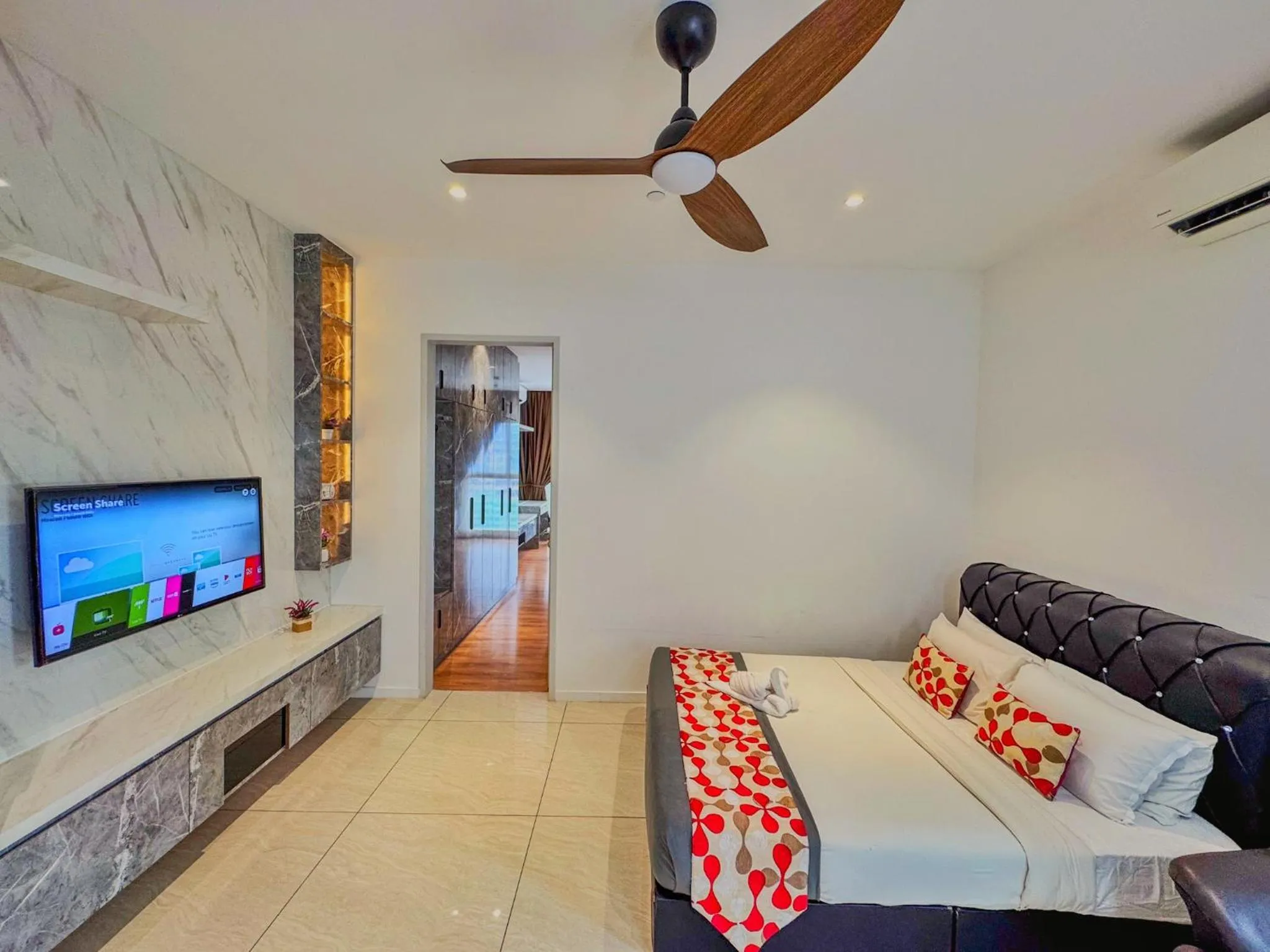 Bed in Lila Suites Quill Residence KLCC