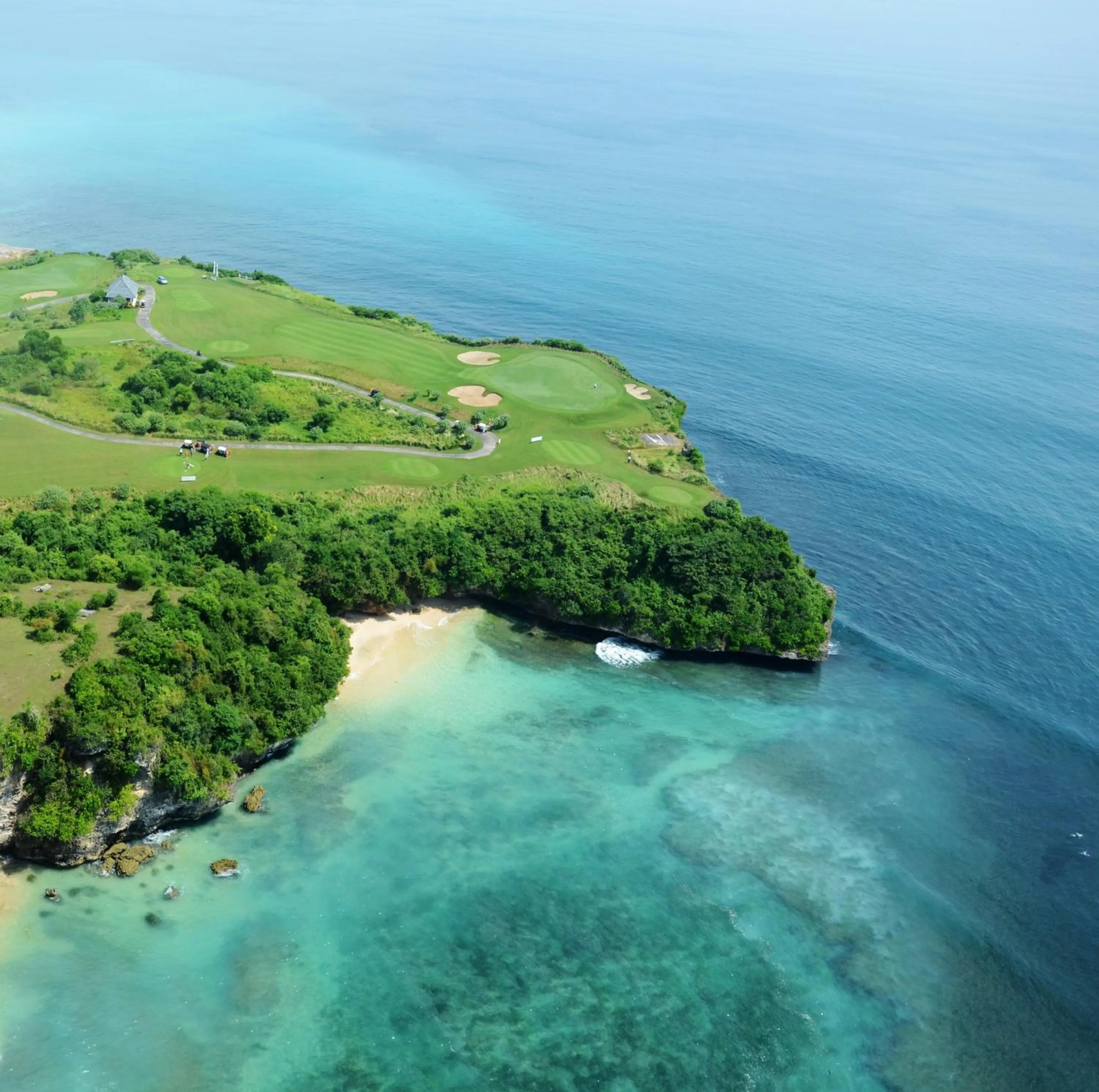 Nearby landmark in Klapa Resort