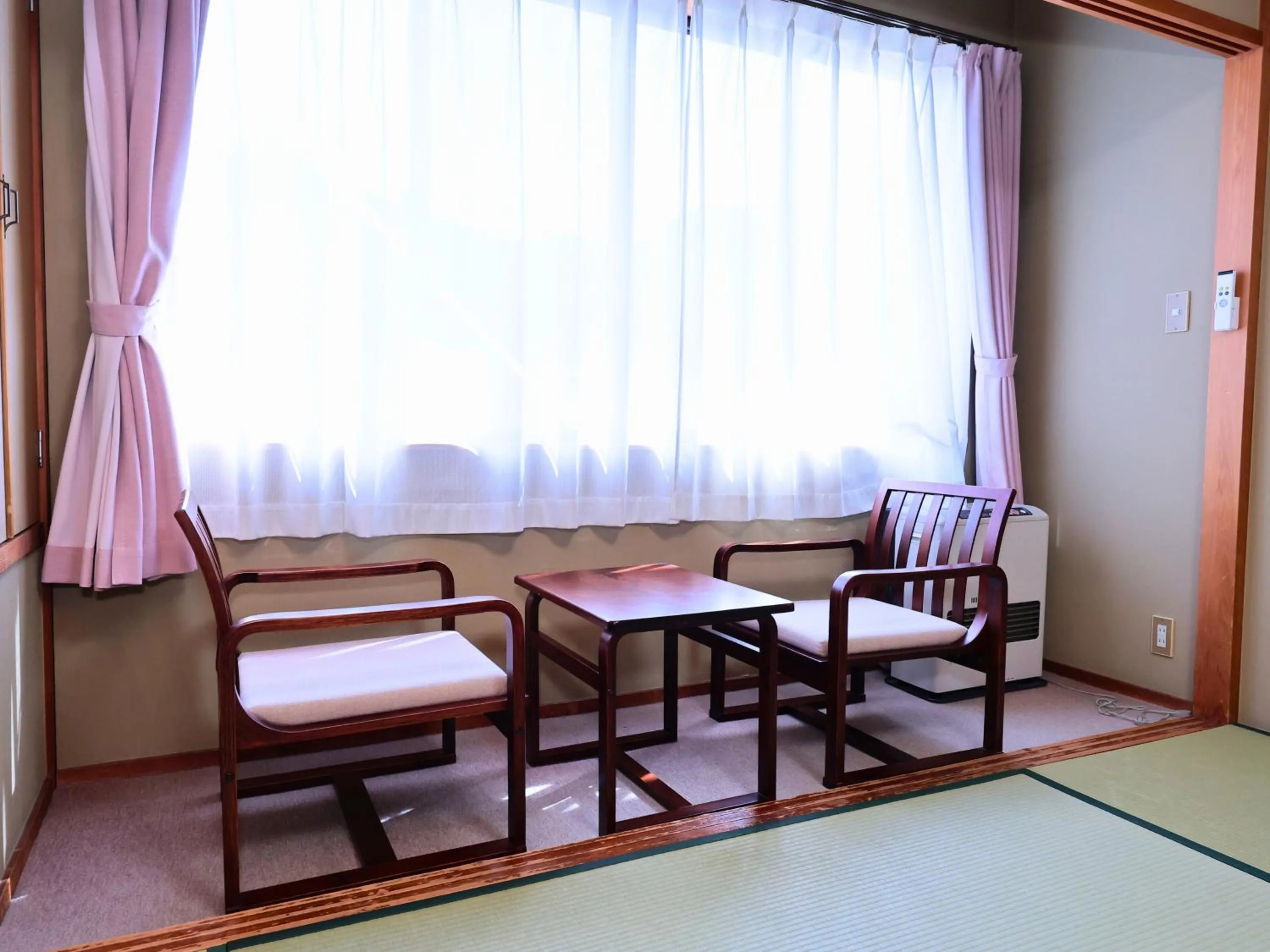 Photo of the whole room in Oyado Hachibei