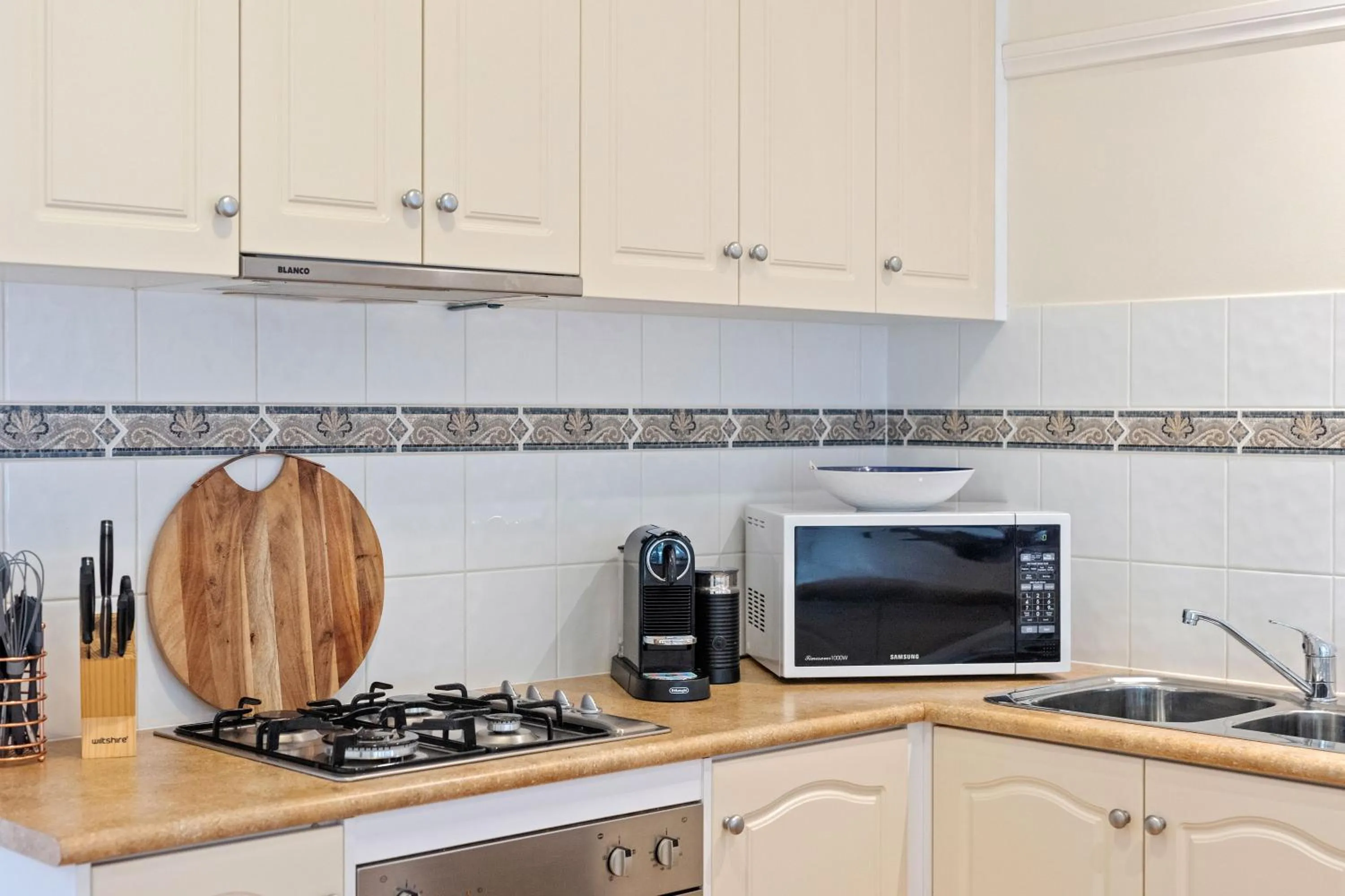 kitchen in Yarra Gables