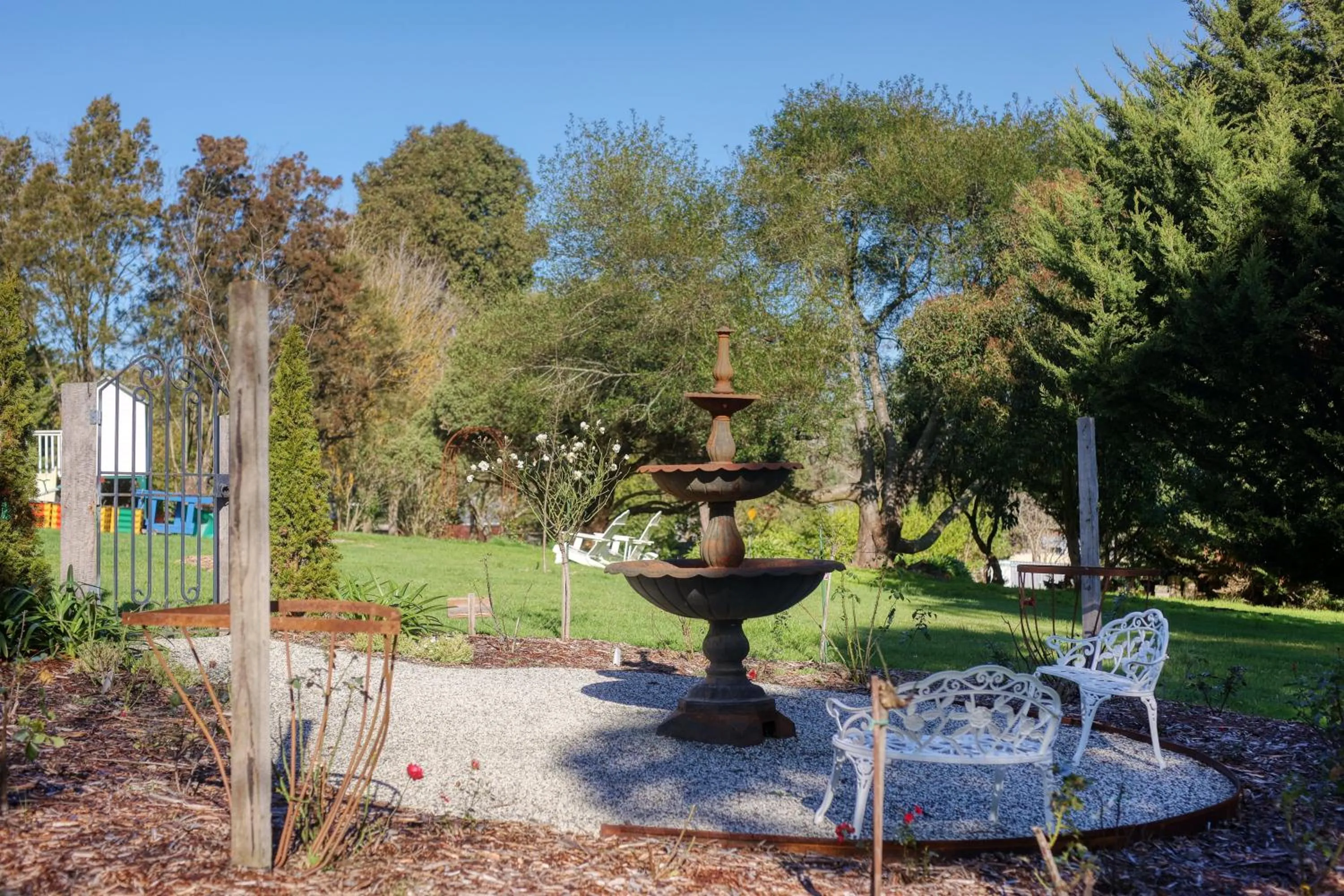 Garden in Yarra Gables