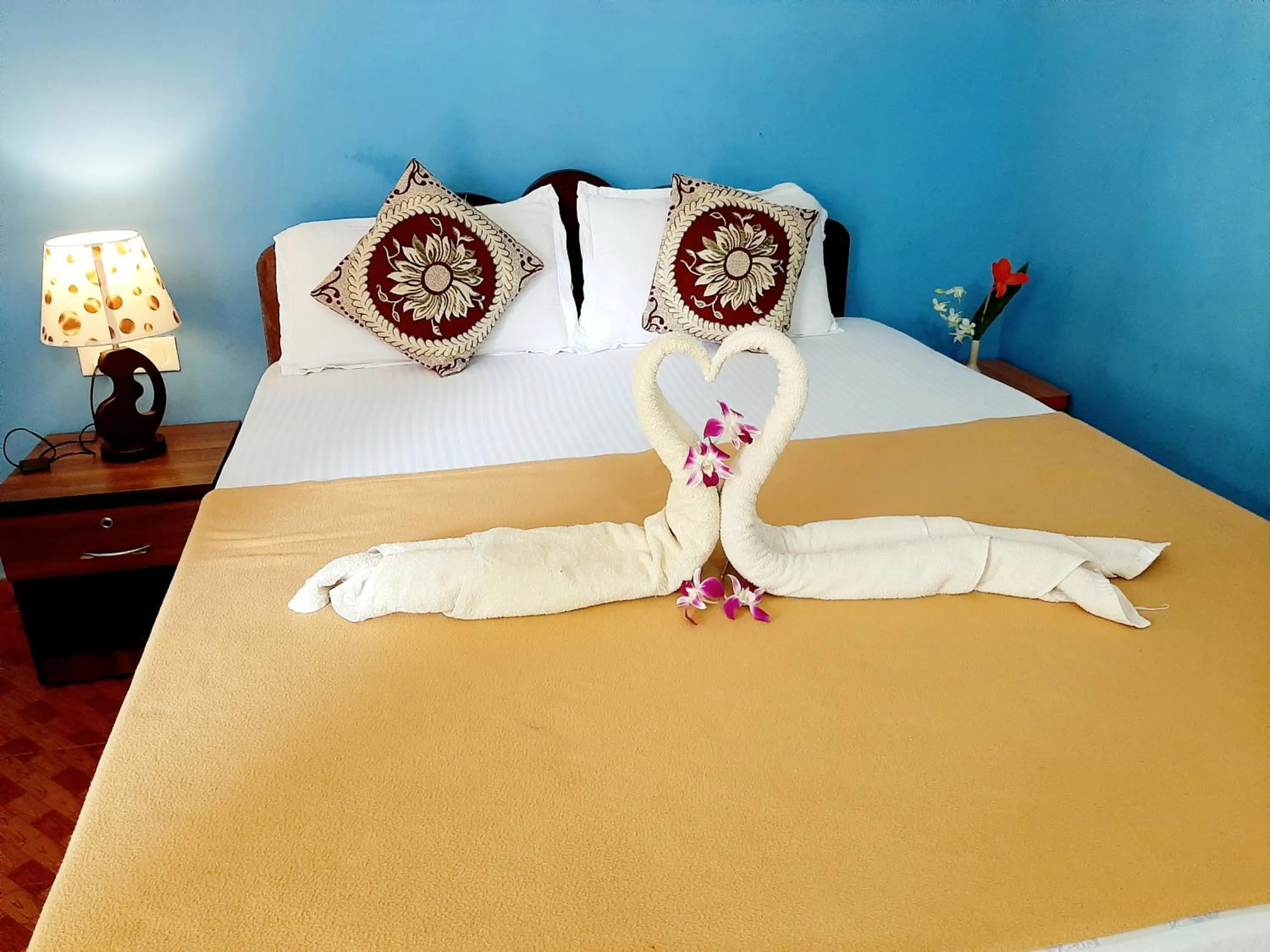 Bed in Agonda Holiday Home