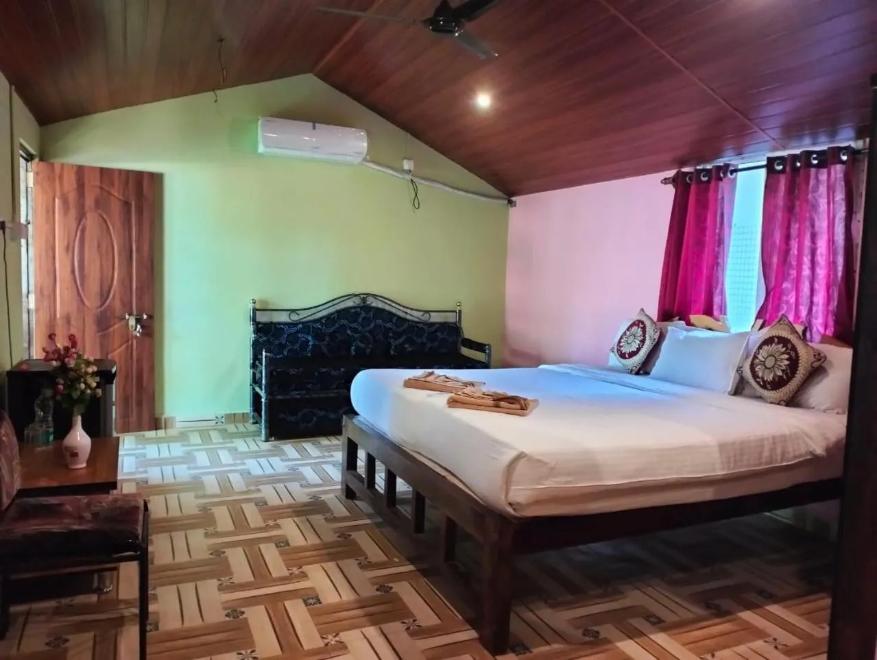 Bed in Agonda Holiday Home