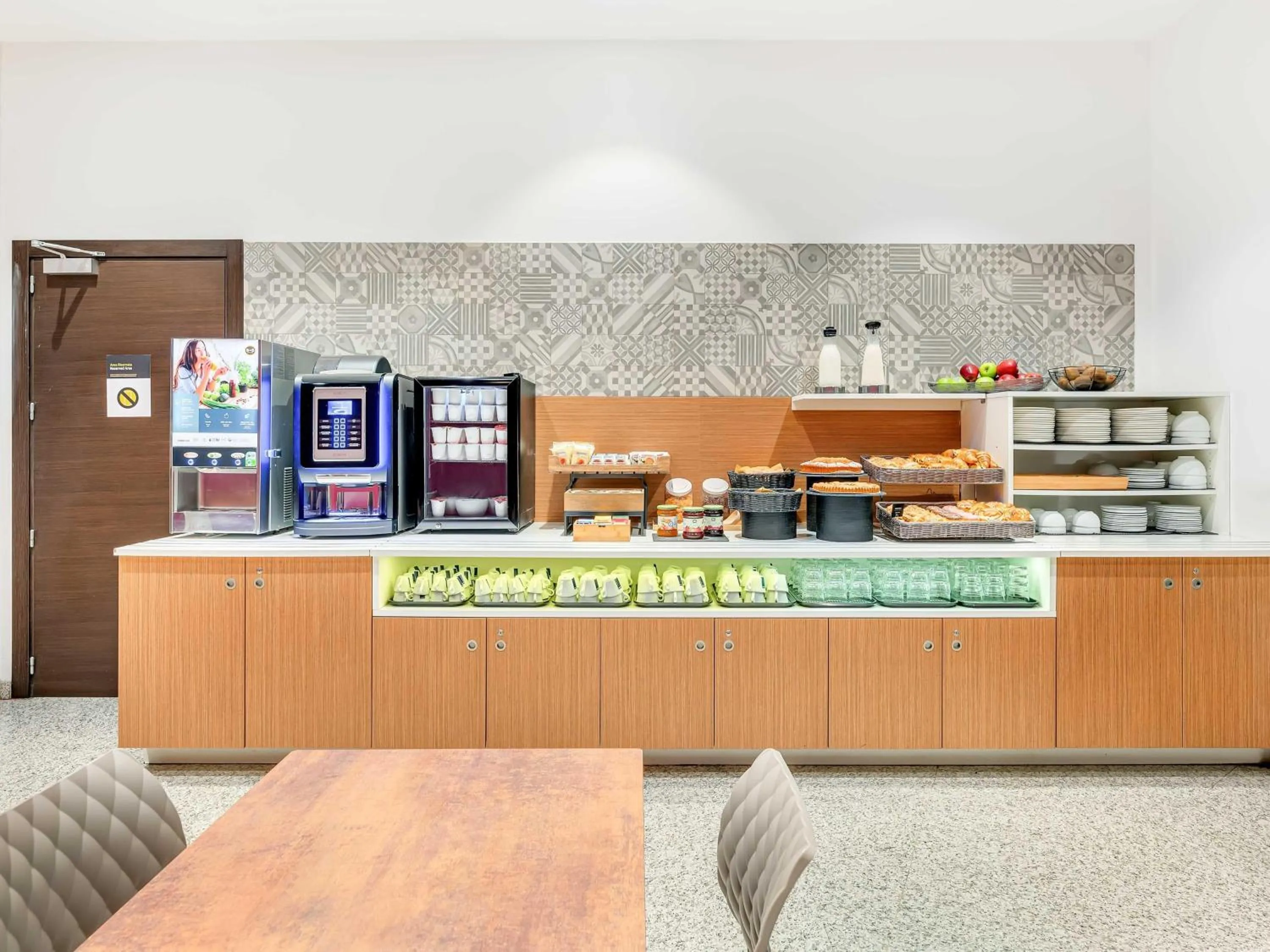 Area and facilities in B&B Hotel Milano San Siro