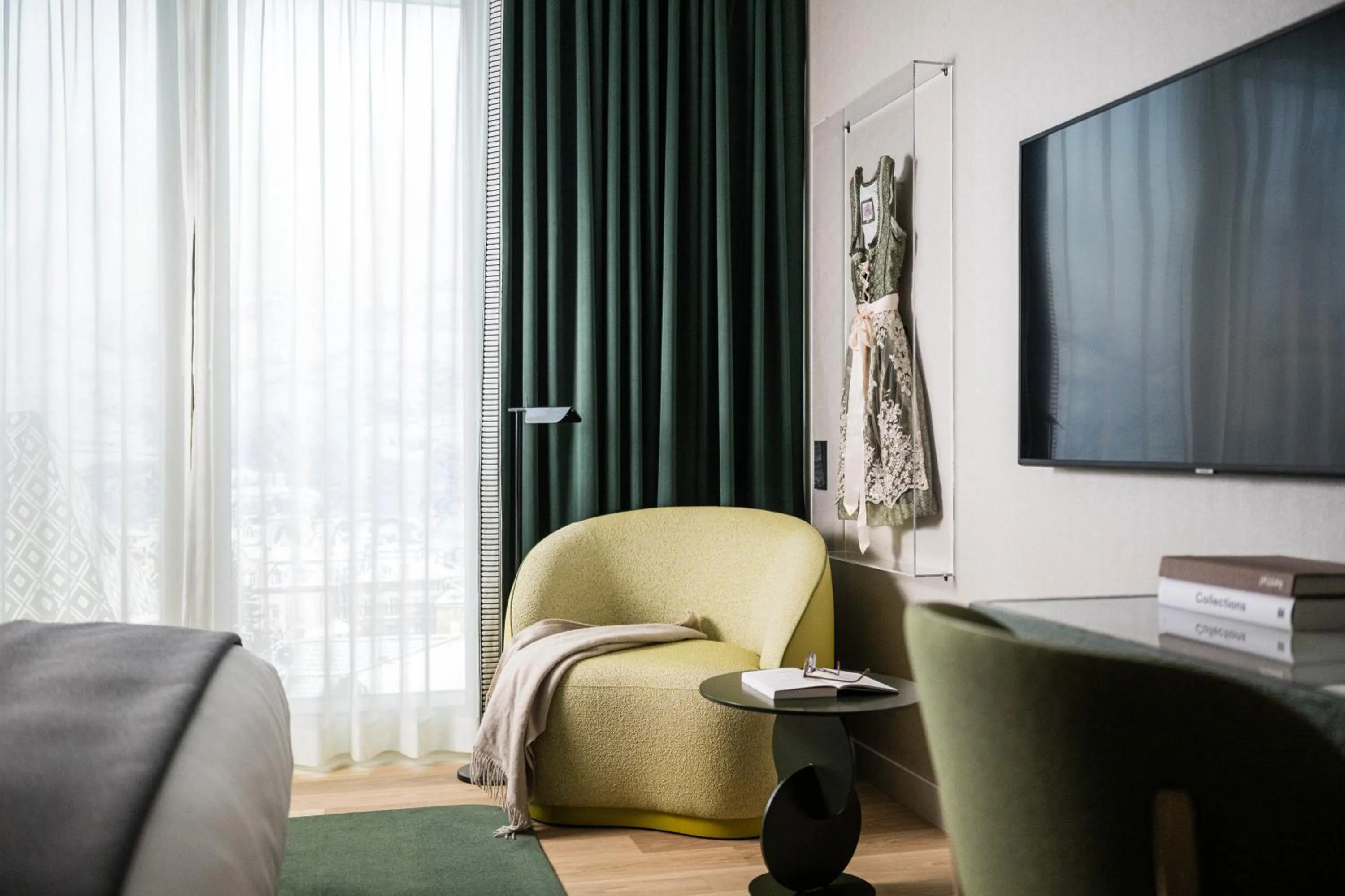 TV and multimedia in Falkensteiner Hotel Bozen WaltherPark