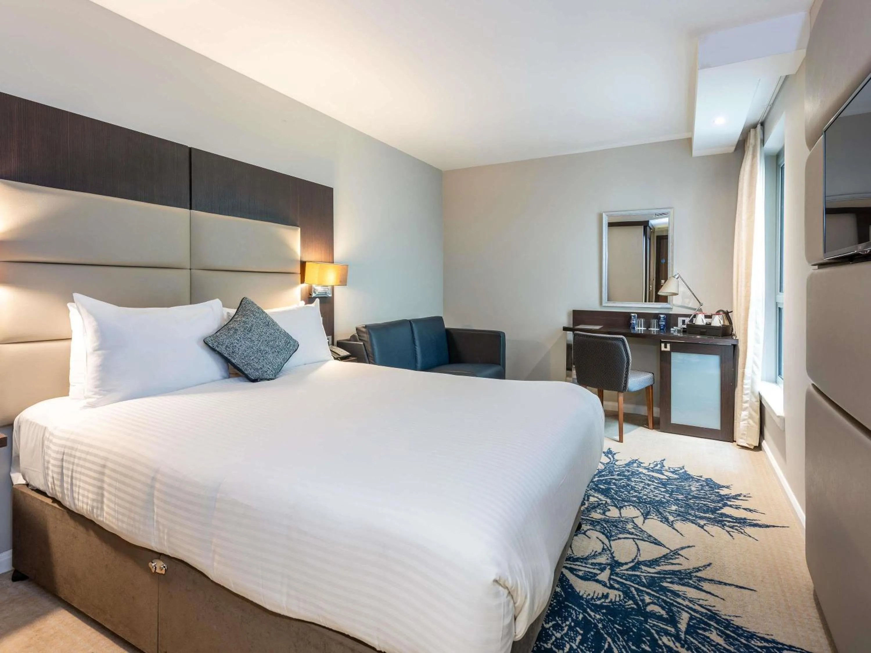 Privilege Room in Mercure Edinburgh Haymarket