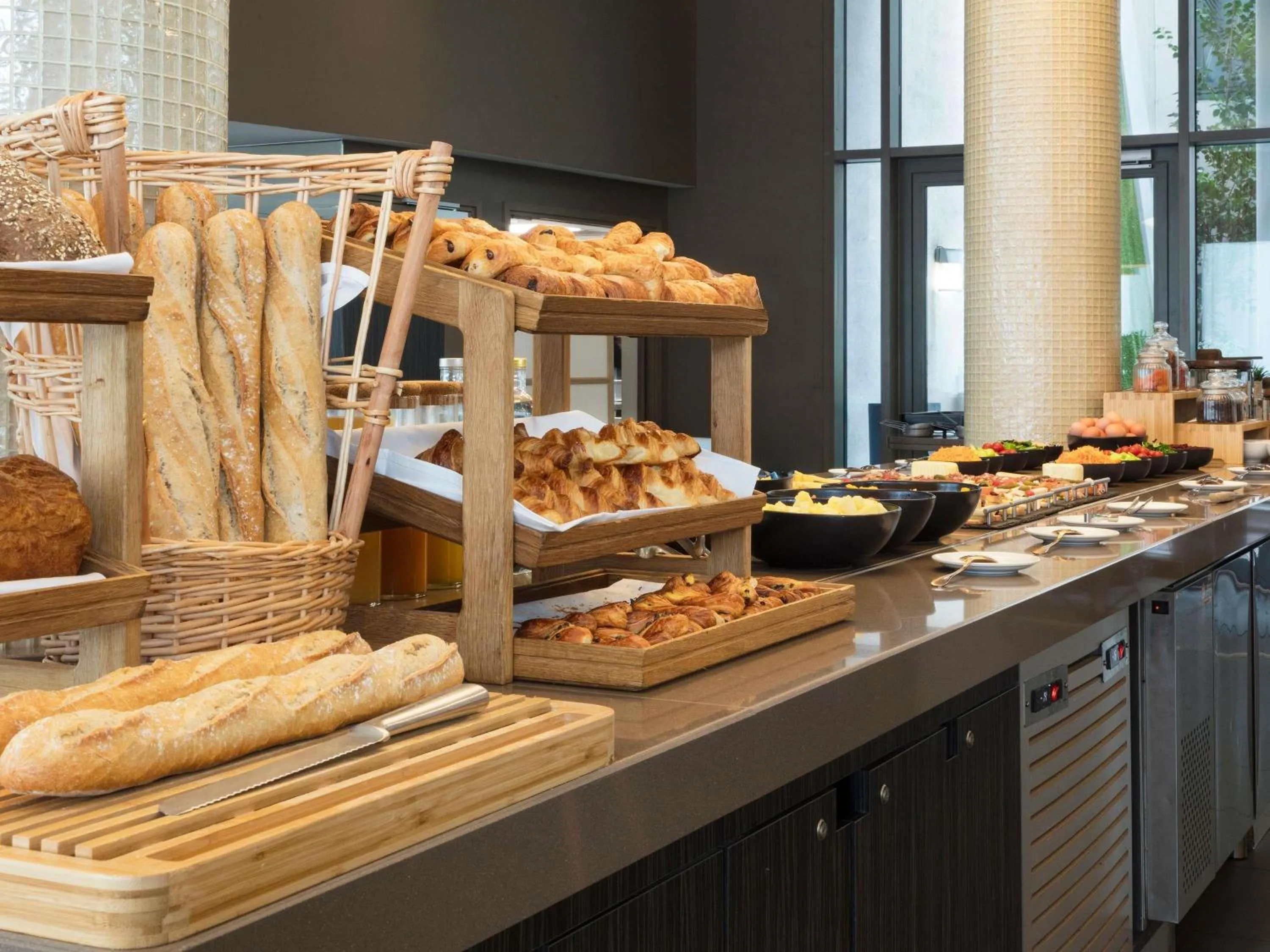 Breakfast in Novotel Paris Saint Denis Stade Basilique