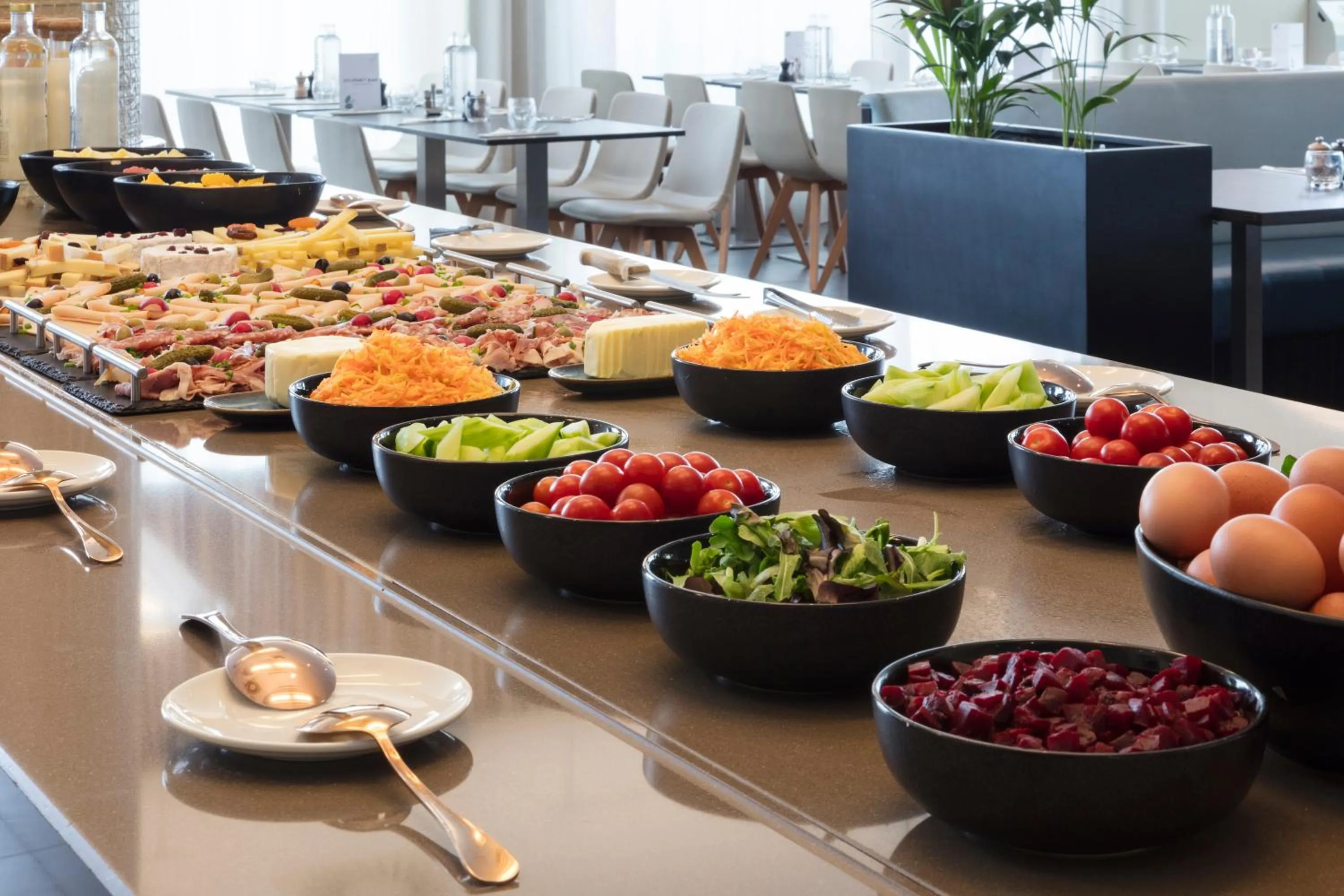 Breakfast in Novotel Paris Saint Denis Stade Basilique