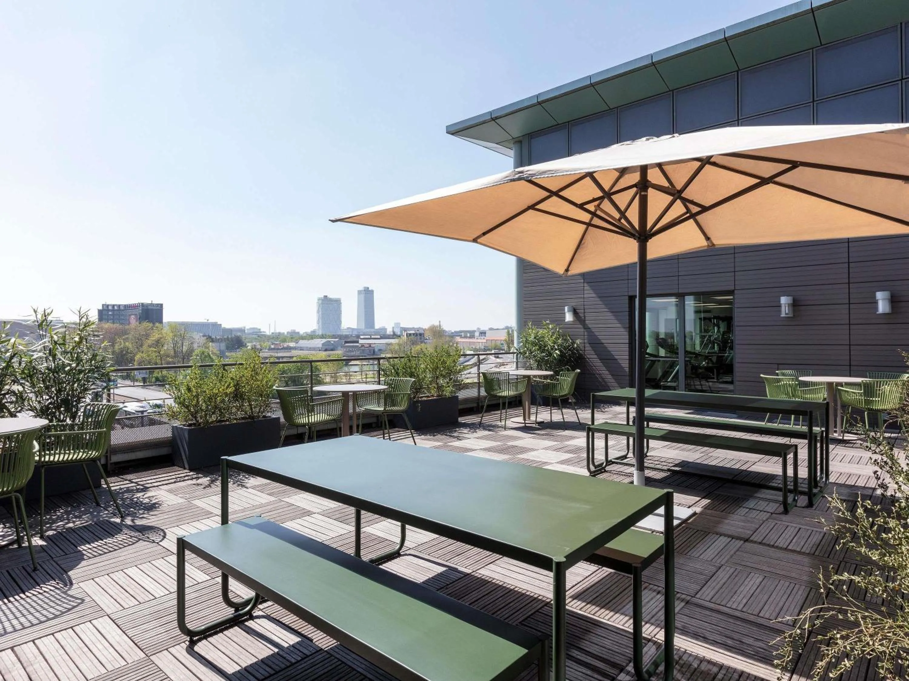 Bedroom in Novotel Paris Saint Denis Stade Basilique