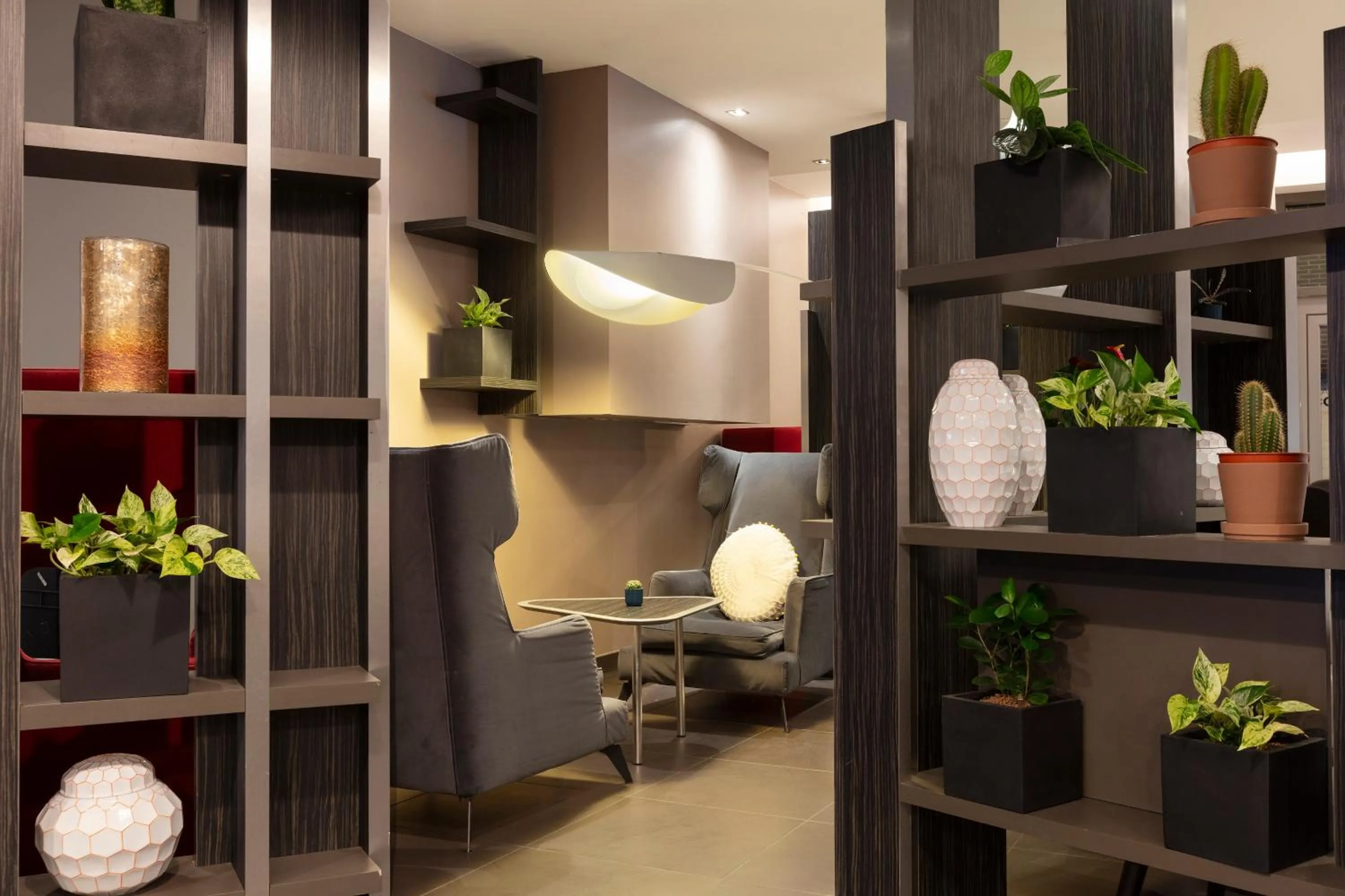 Restaurant/places to eat in Novotel Paris Saint Denis Stade Basilique