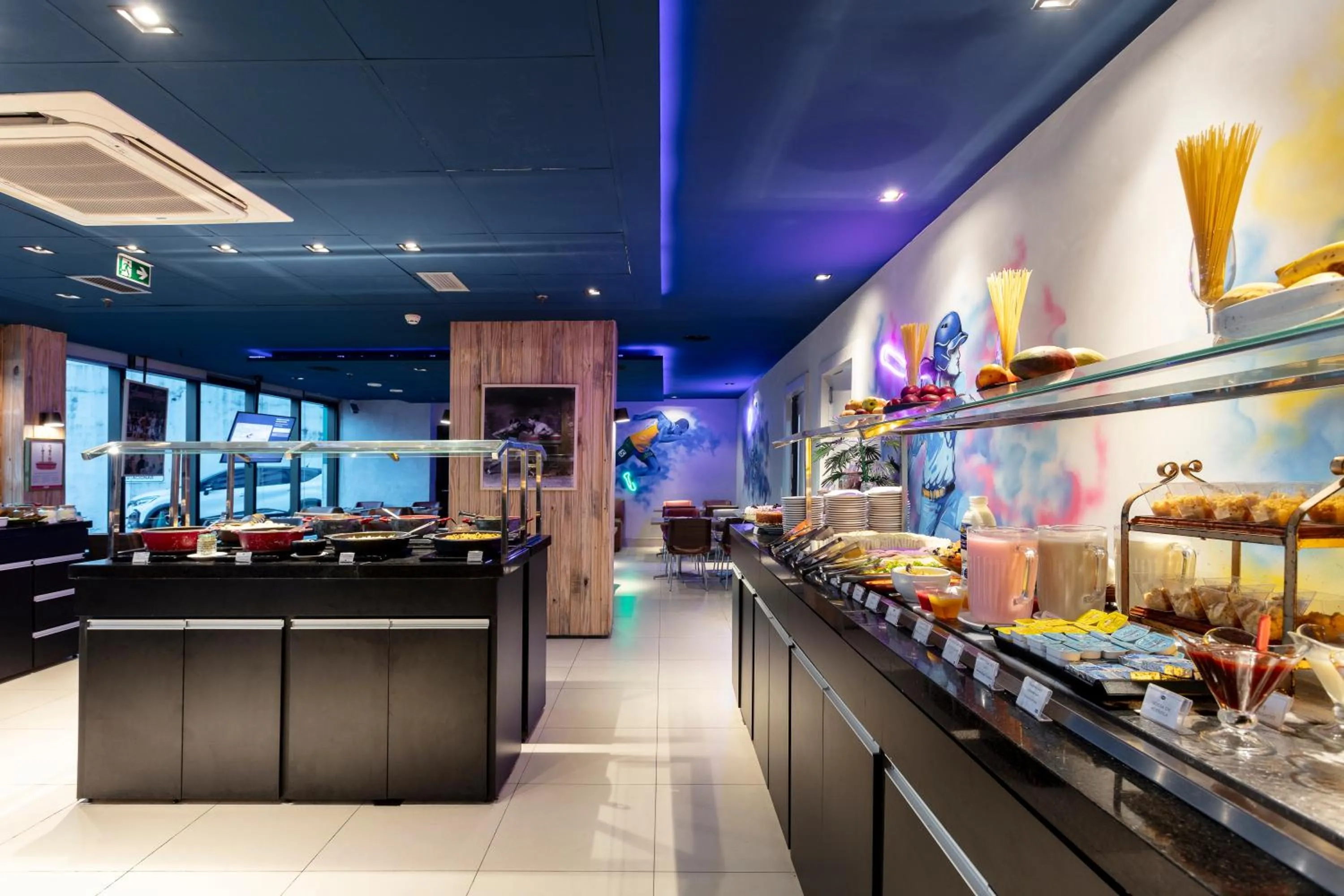 Breakfast in Best Western Salvador Hangar Aeroporto