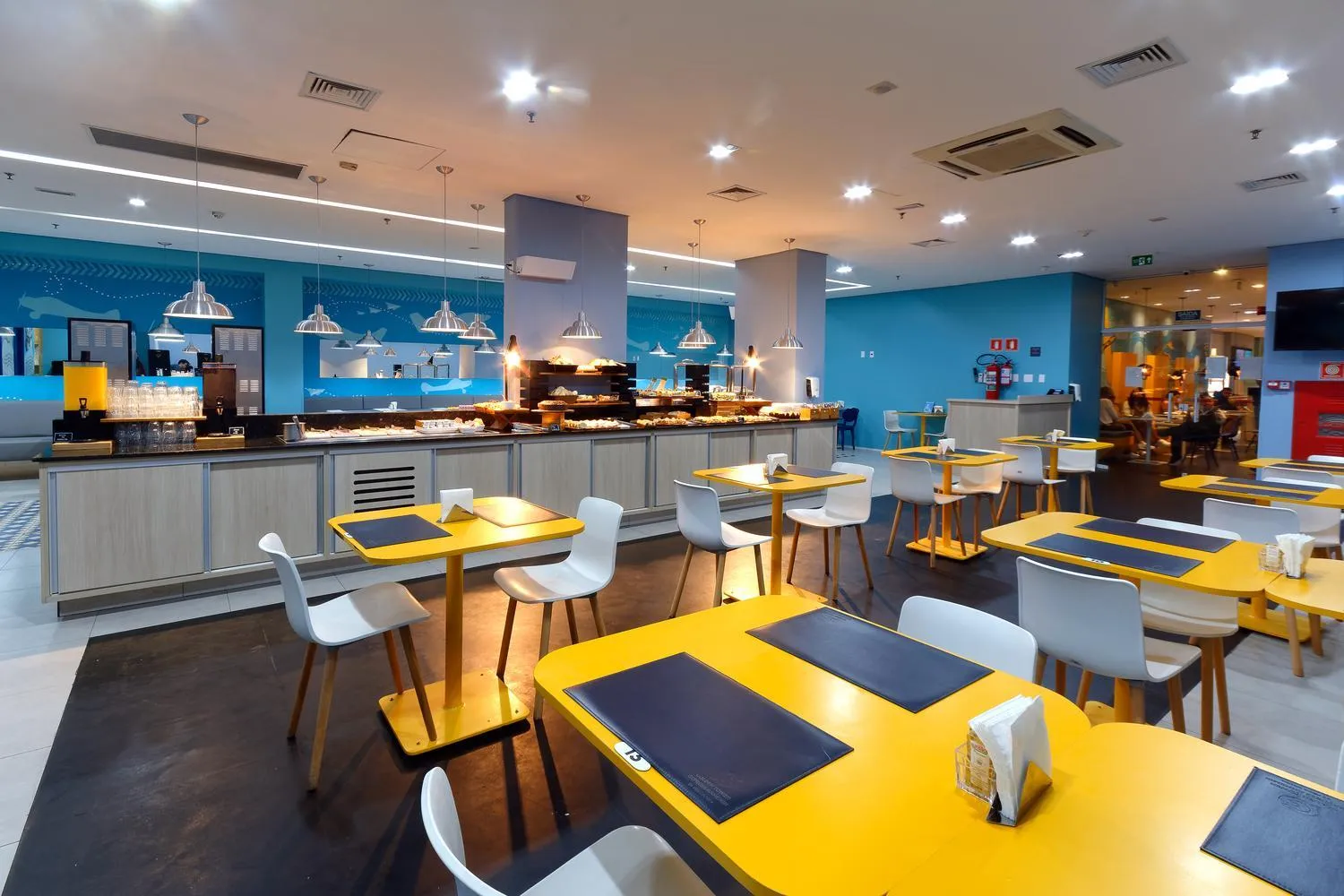 Breakfast in Golden Tower Express Anhembi by Fênix Hotéis