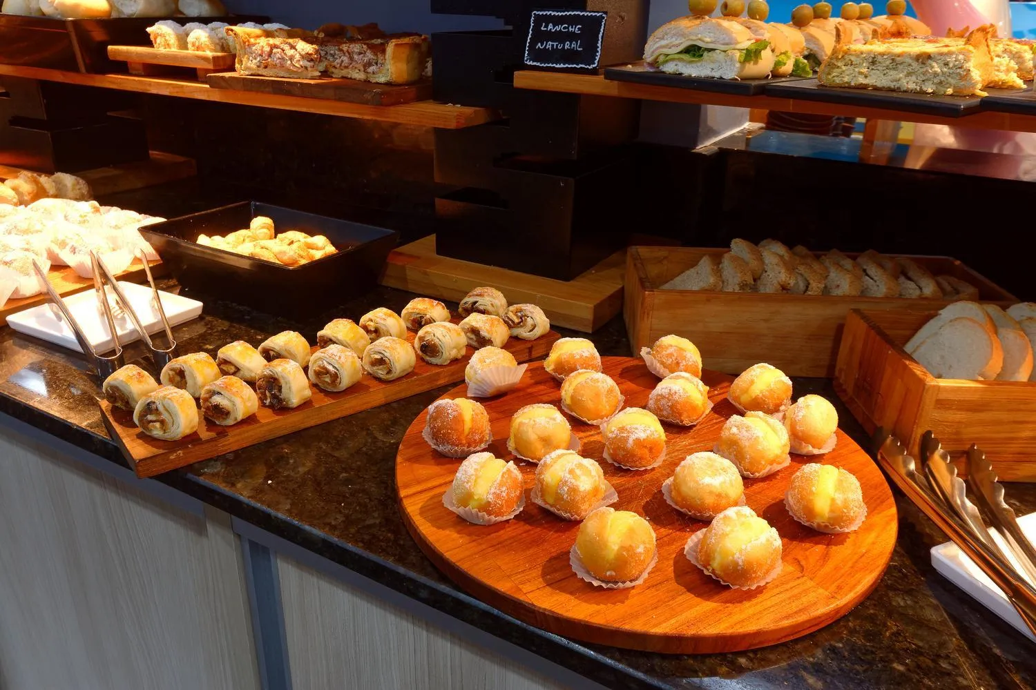 Breakfast in Golden Tower Express Anhembi by Fênix Hotéis