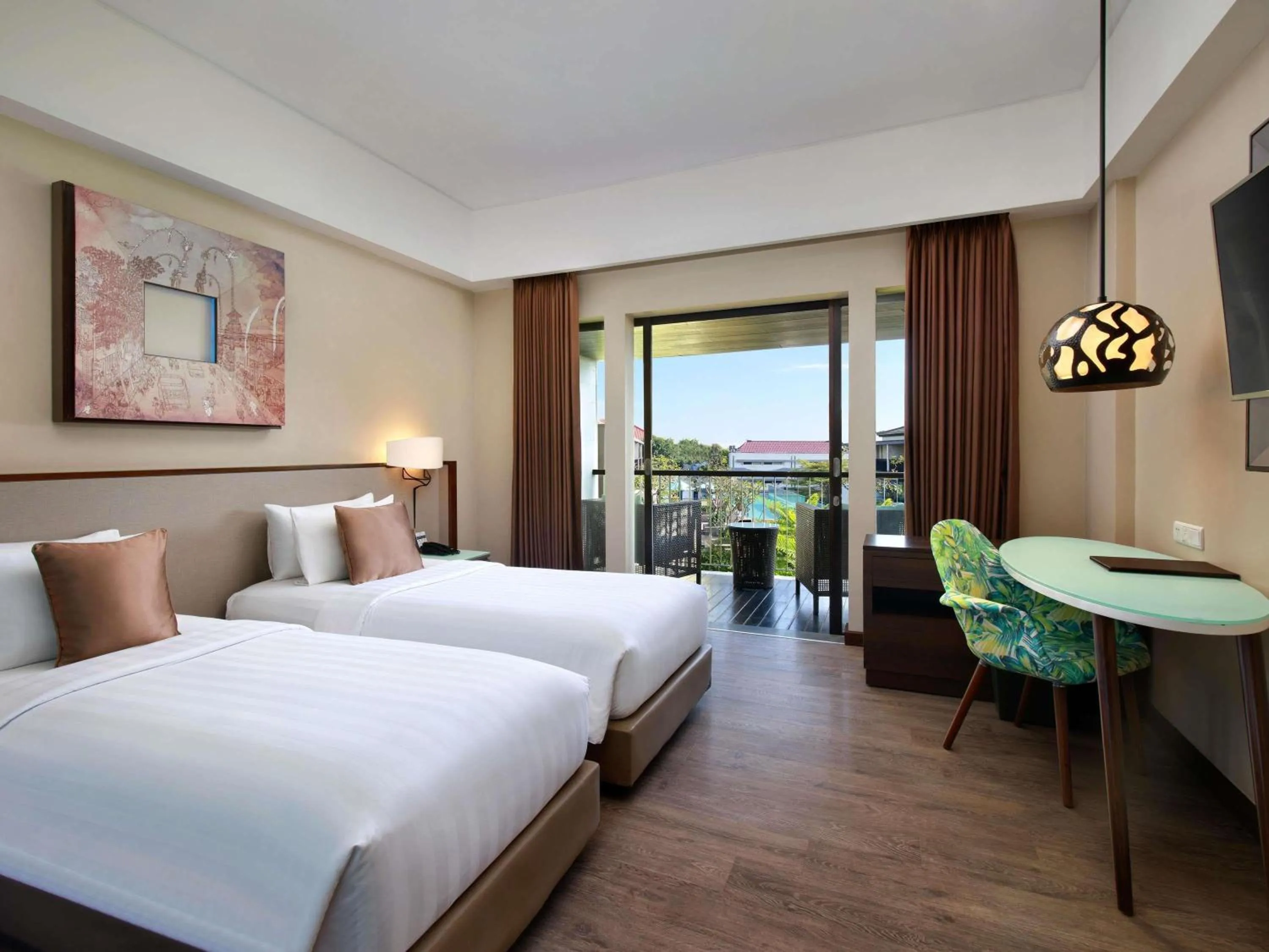 Bedroom, Bed in Mercure Bali Legian