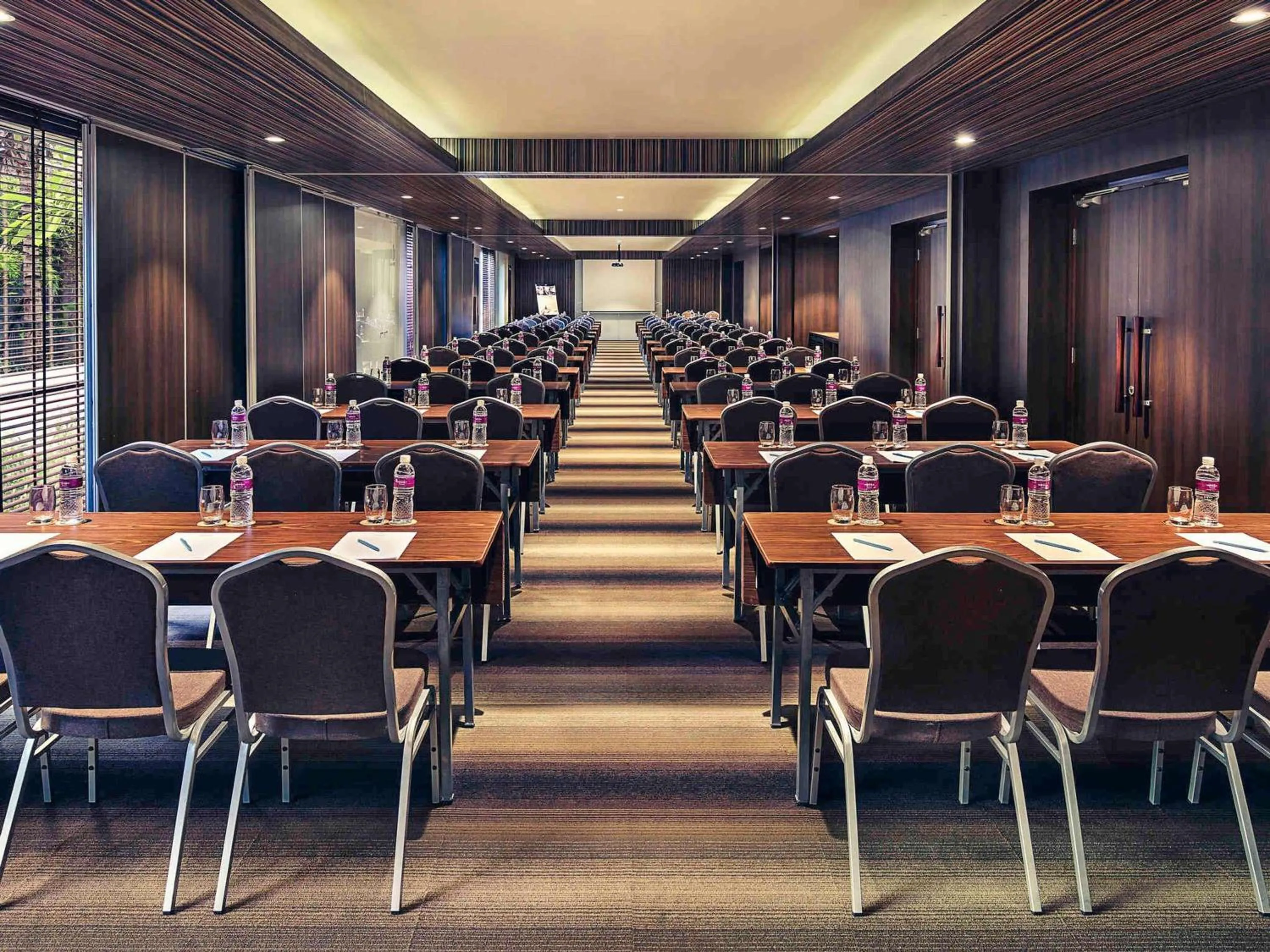 Meeting/conference room in Mercure Bali Legian
