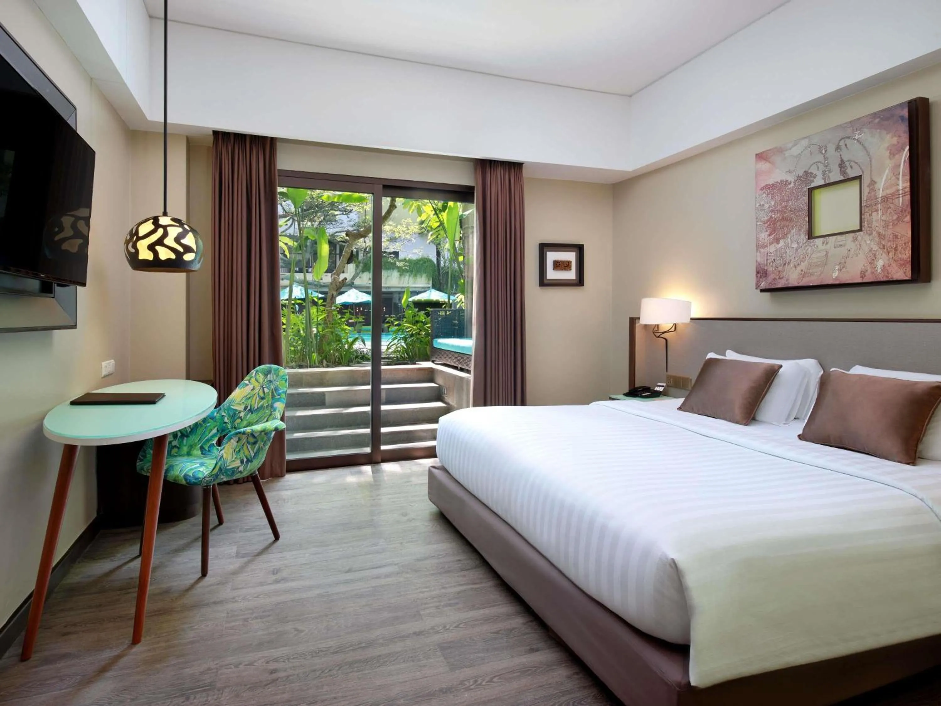 Bedroom, Bed in Mercure Bali Legian