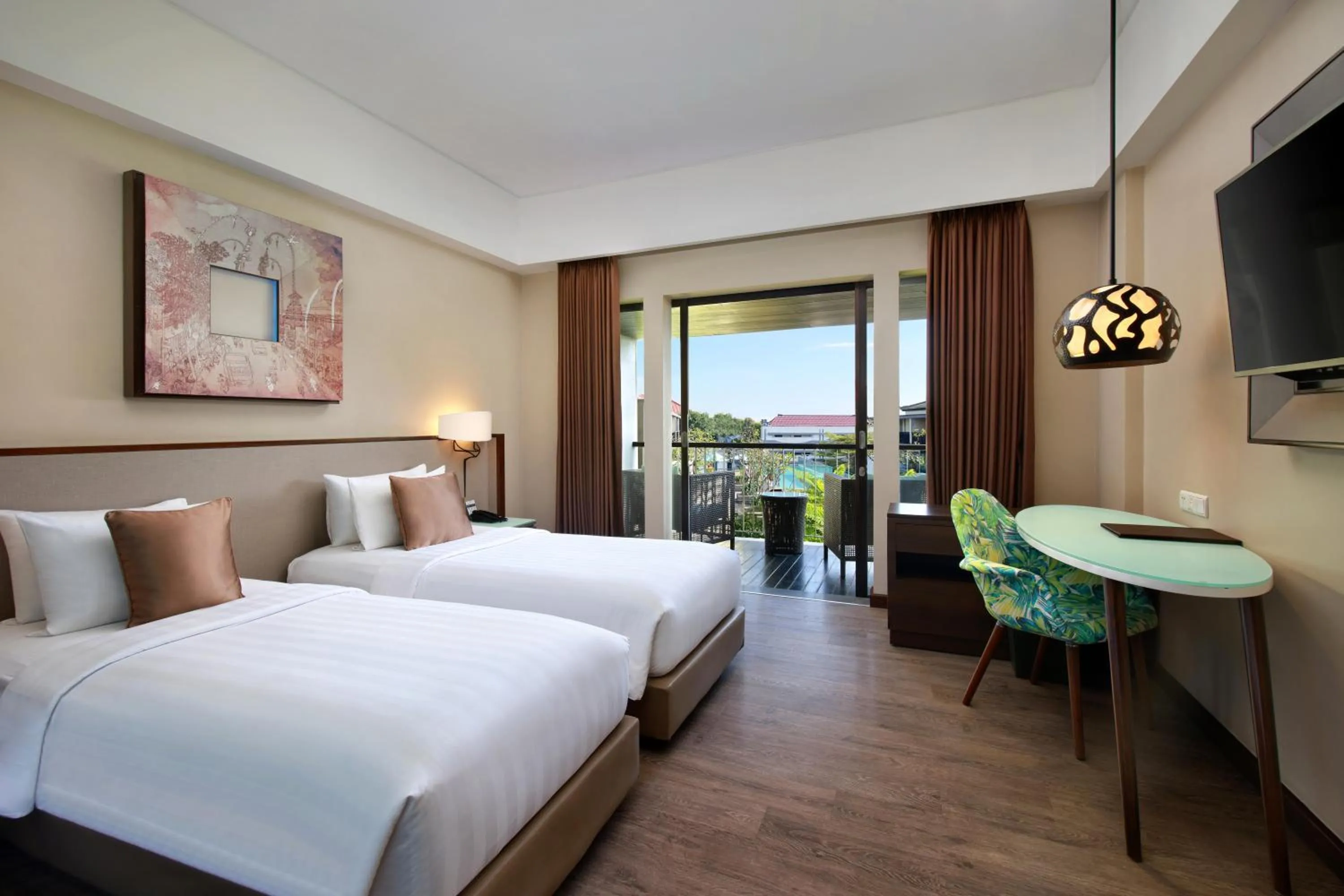 Bed in Mercure Bali Legian