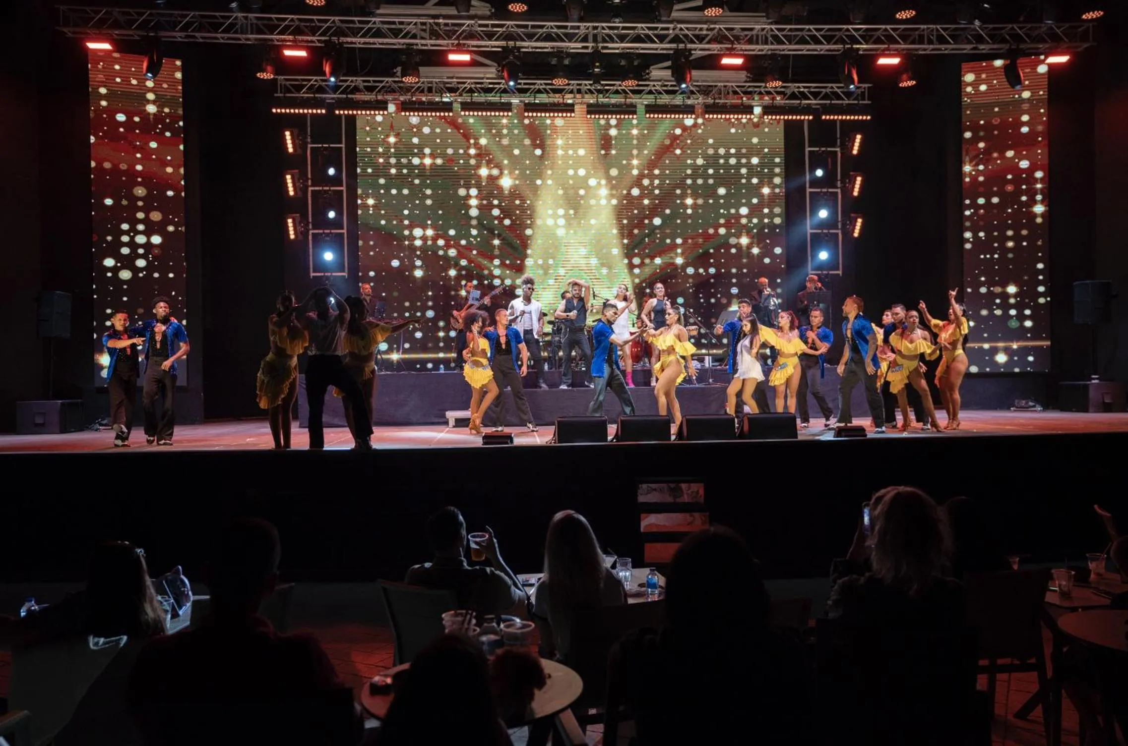 Entertainment in Liberty Signa