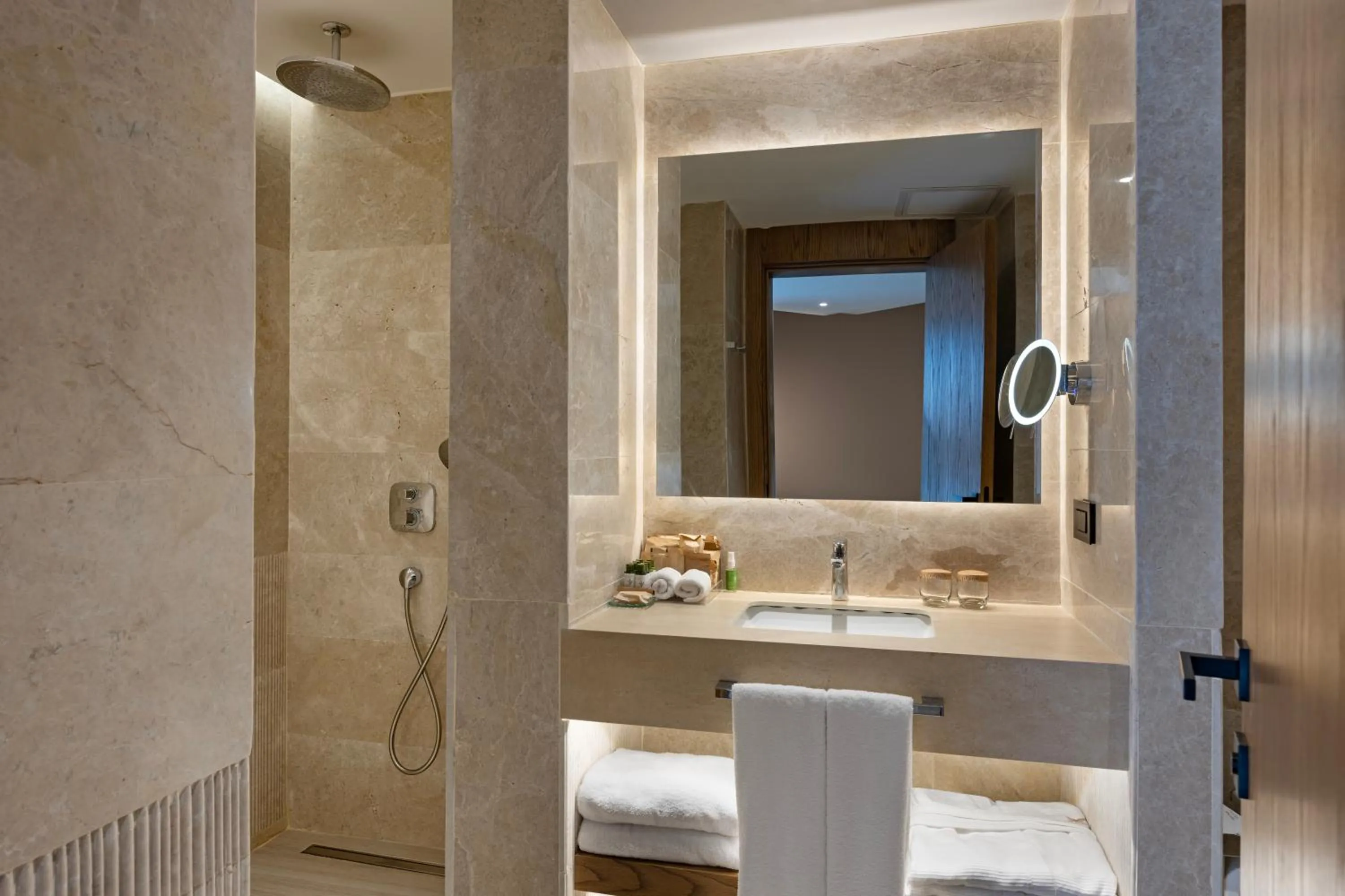 Bathroom in Liberty Signa