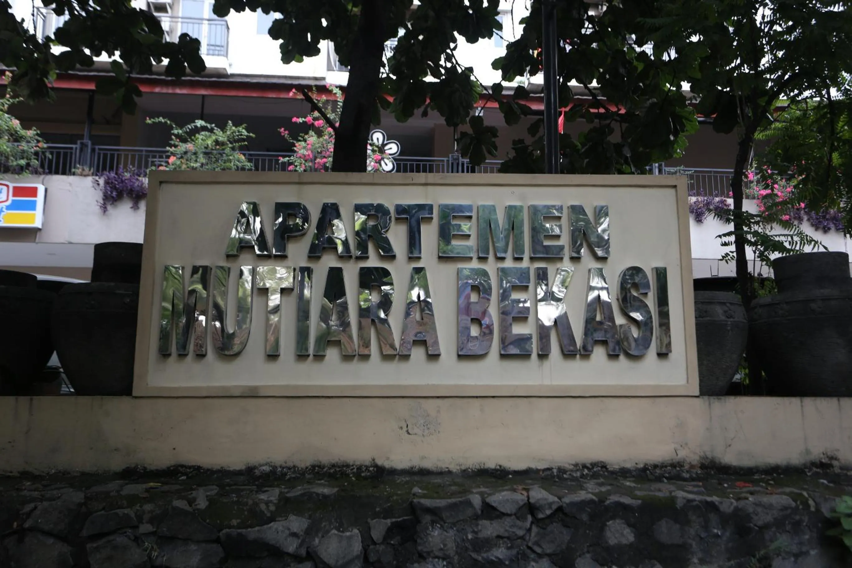 Apartemen Mutiara Bekasi by Alfa Rooms