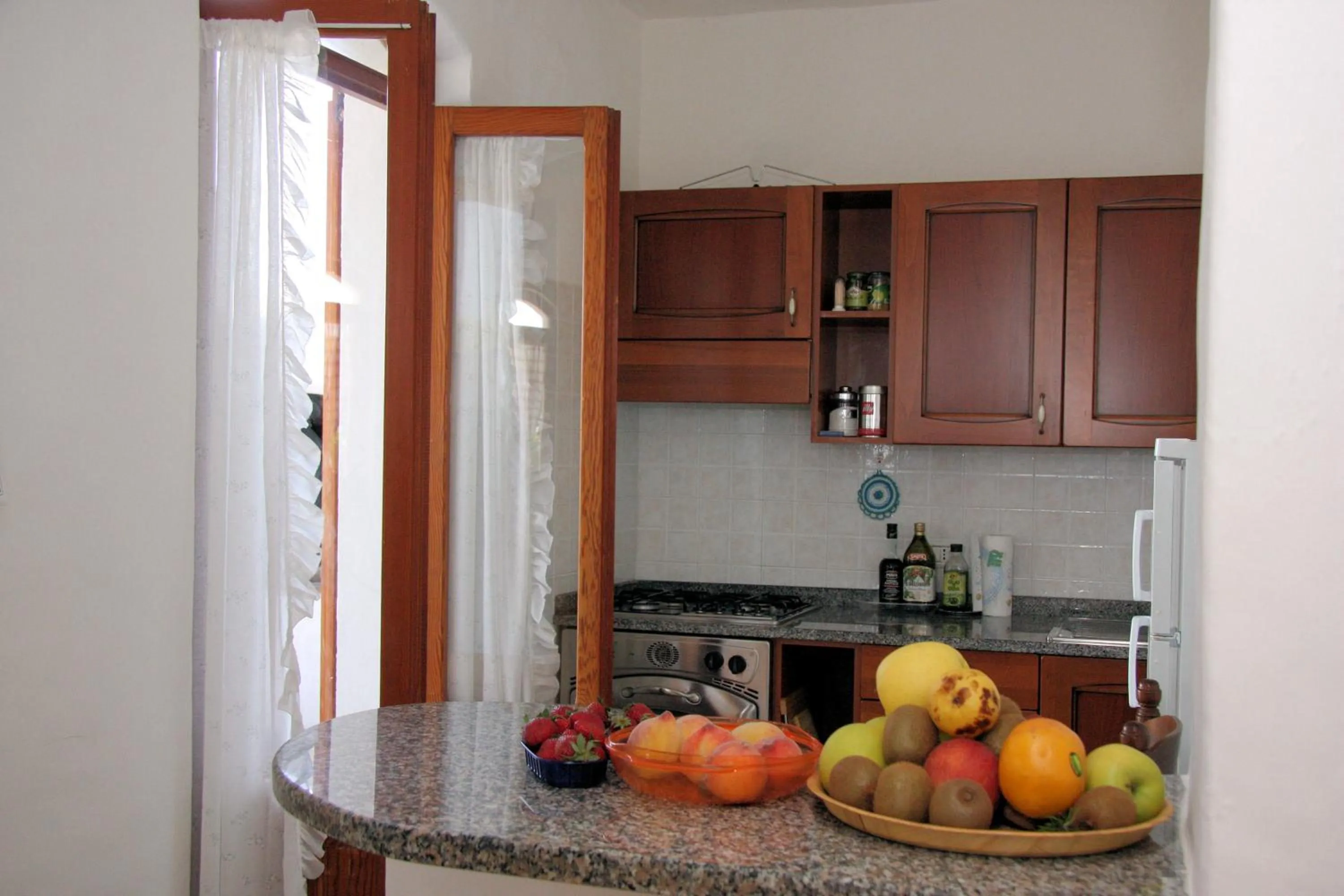 Kitchen or kitchenette in Sa Fiorida case vacanze