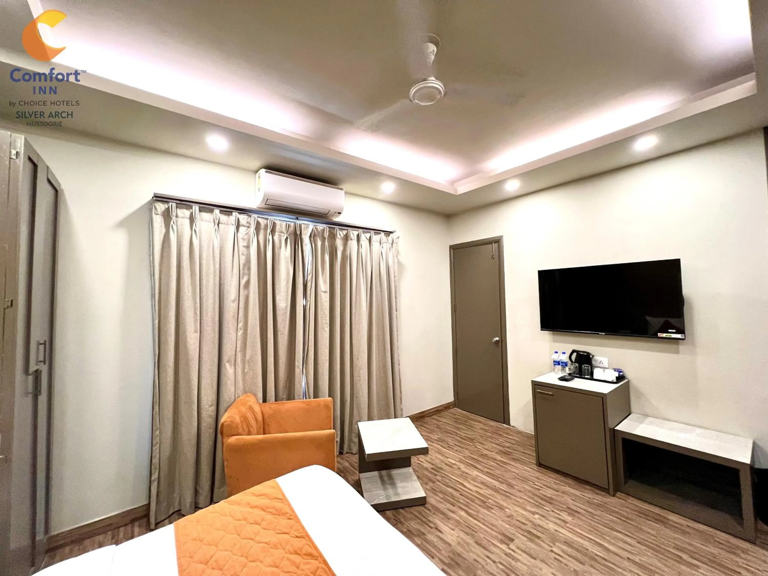 Bedroom in Comfort Inn Silver Arch Hotel, Mussoorie