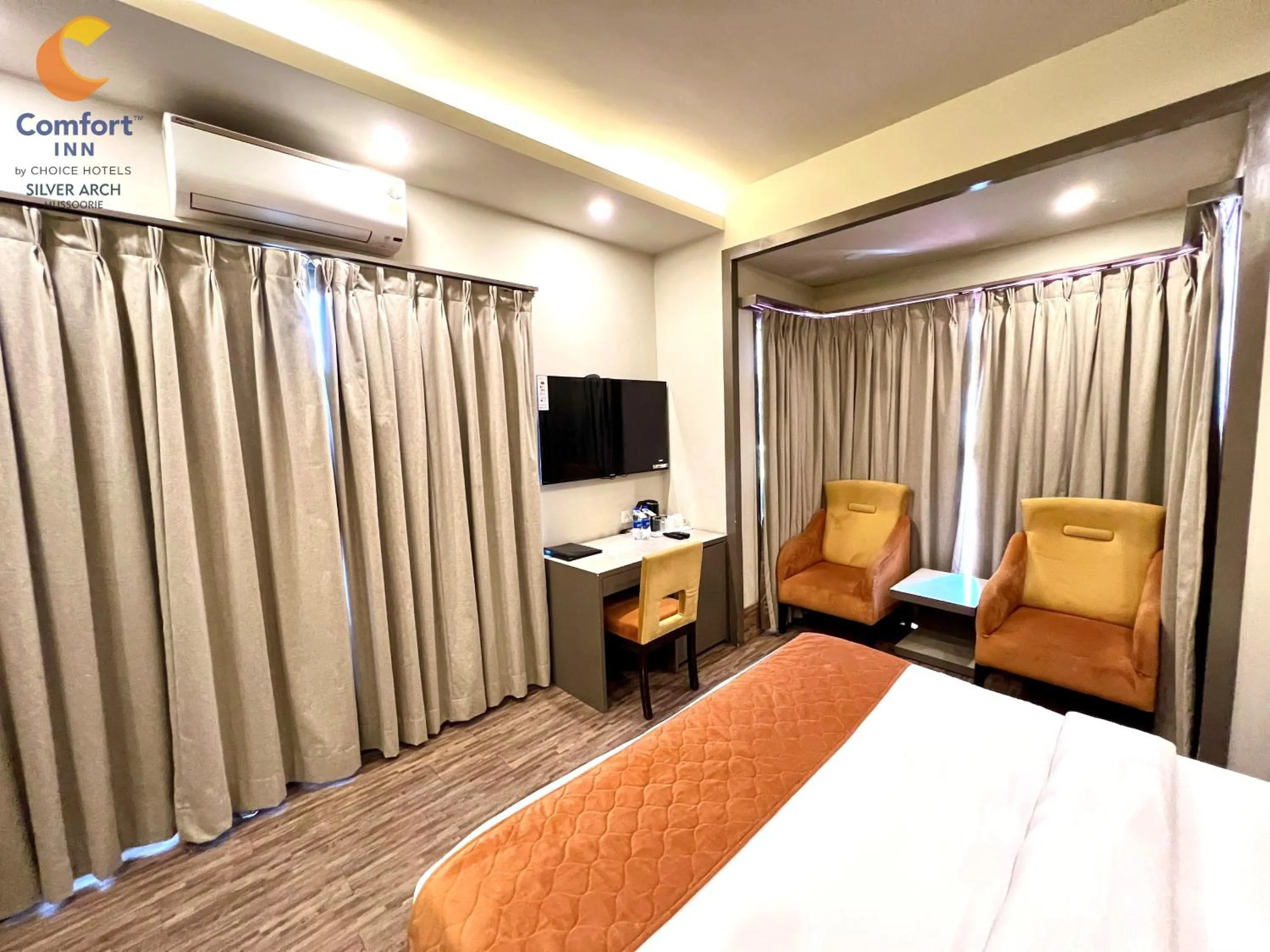 Bed in Comfort Inn Silver Arch Hotel, Mussoorie