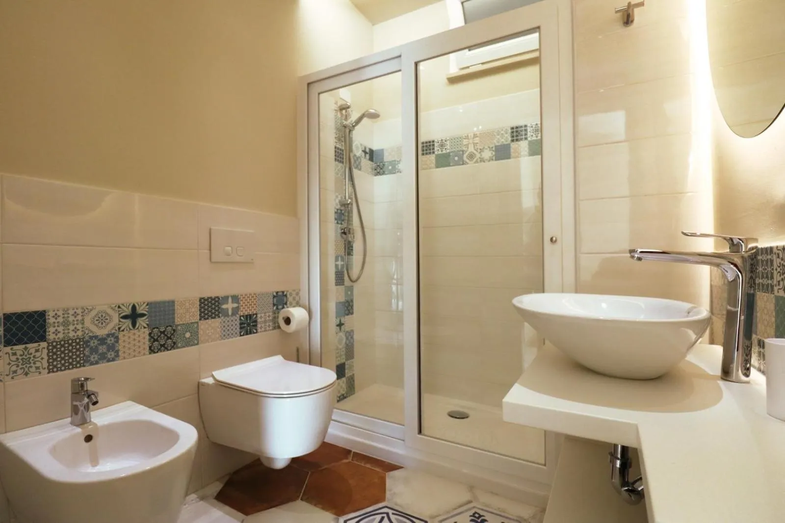 Shower in Borgo San Cosmo Tropea