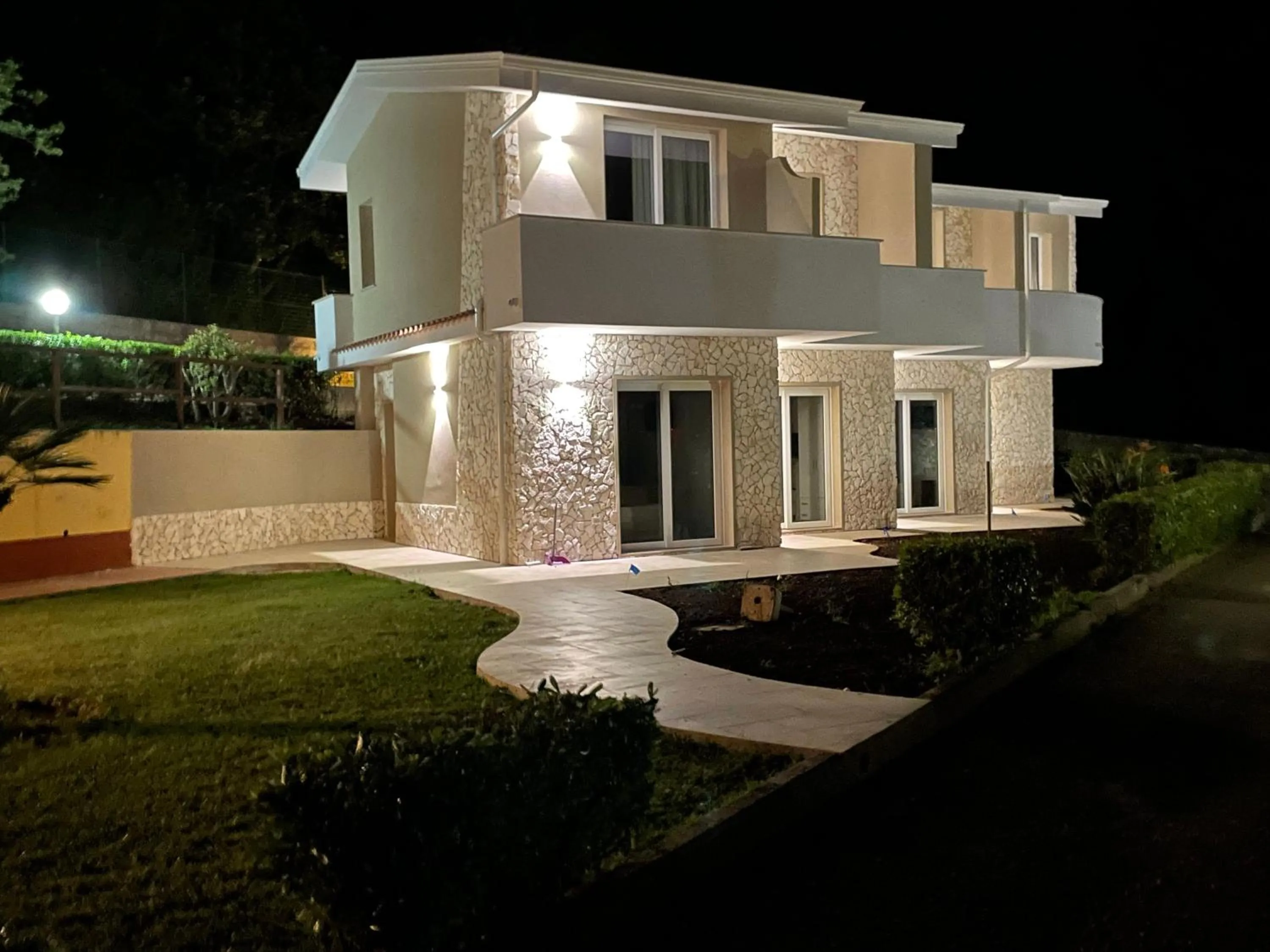 Property building in Borgo San Cosmo Tropea