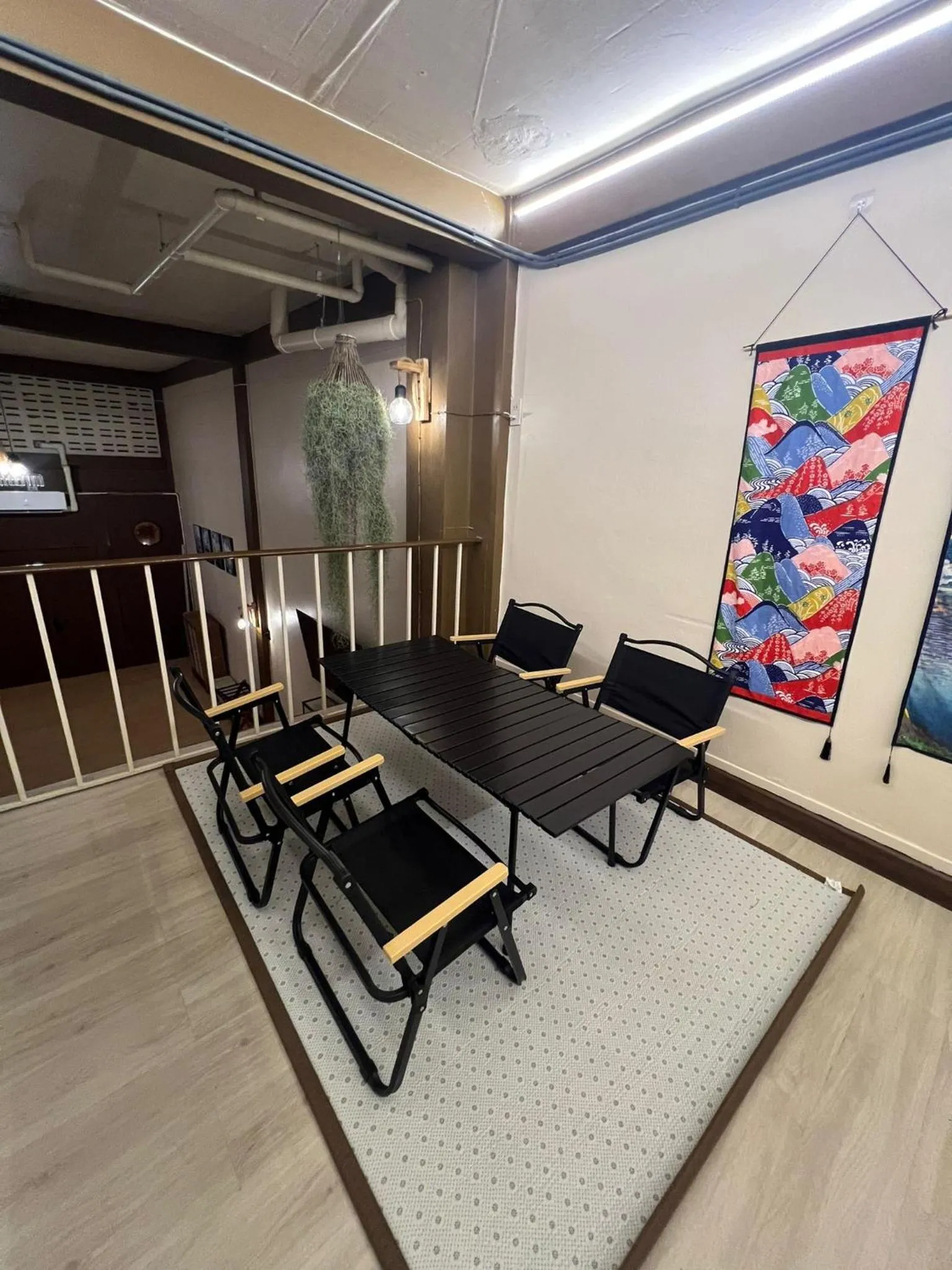 Seating area in Moochi Relax L'Assommior