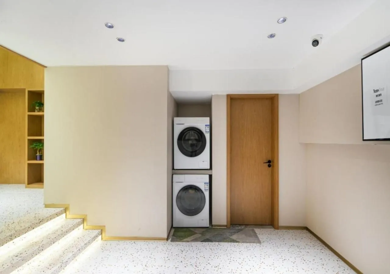 Xiamen Airport SM City Plaza Yunrui Hotel