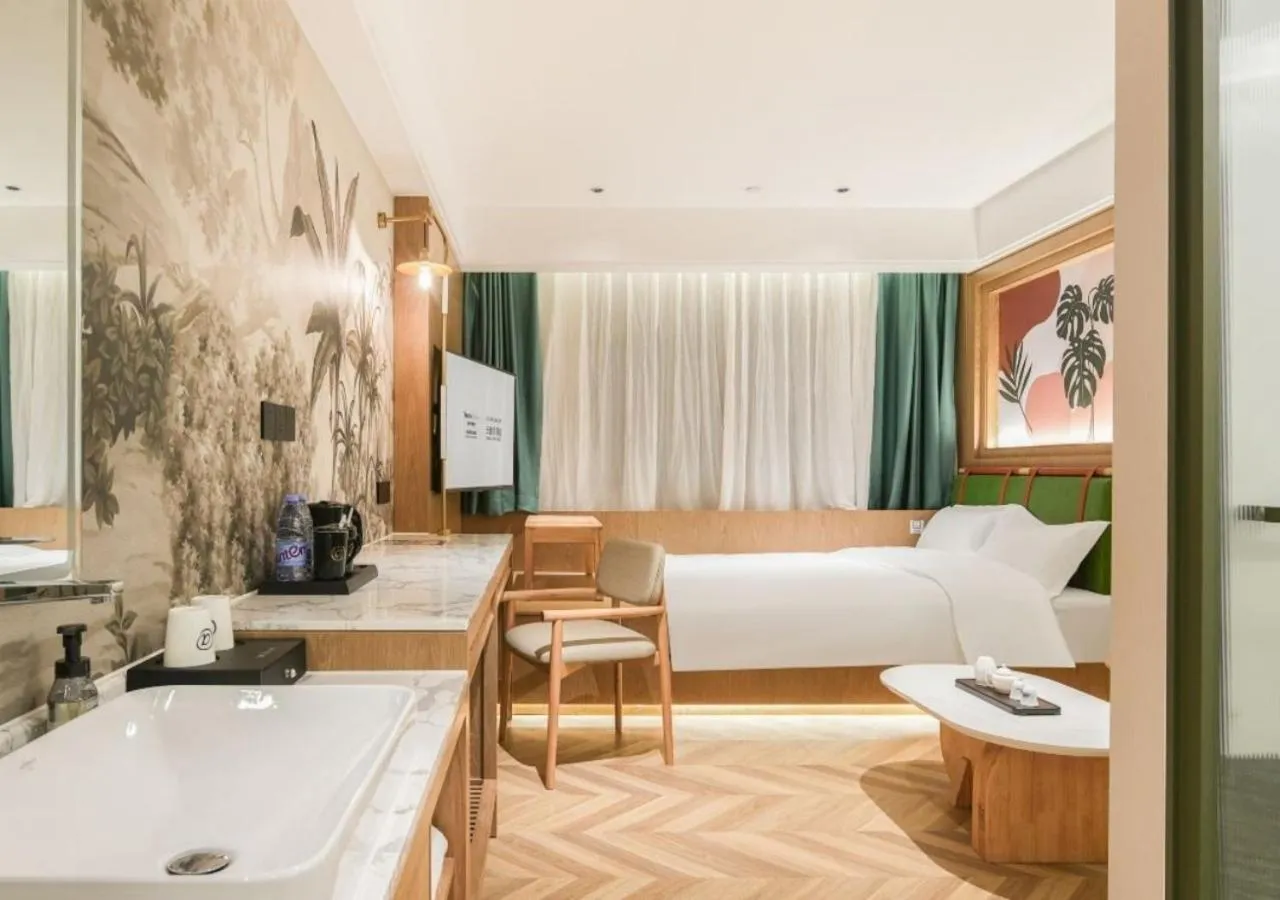 Xiamen Airport SM City Plaza Yunrui Hotel