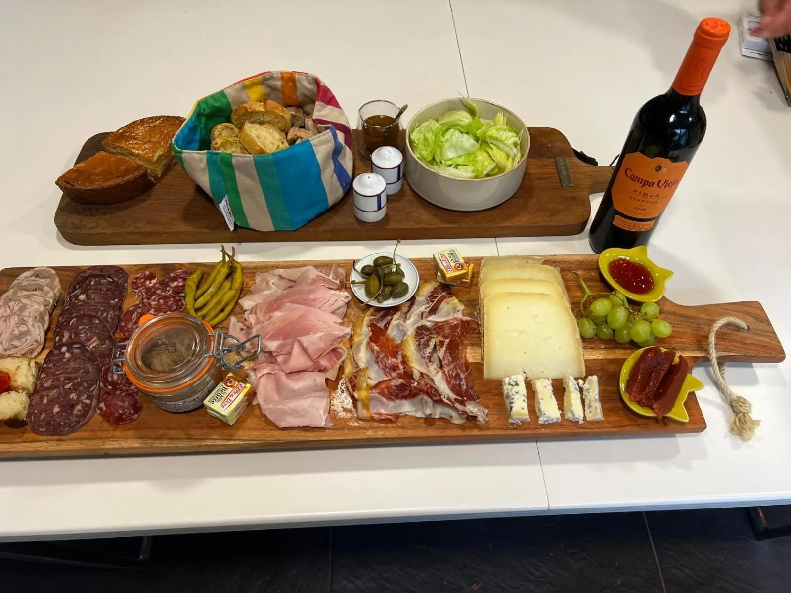 Meals in MAROSENIA TTIKI - Cabanes et Spa