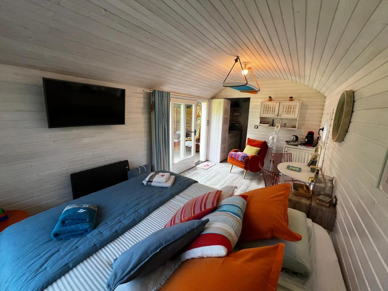 Bed in MAROSENIA TTIKI - Cabanes et Spa