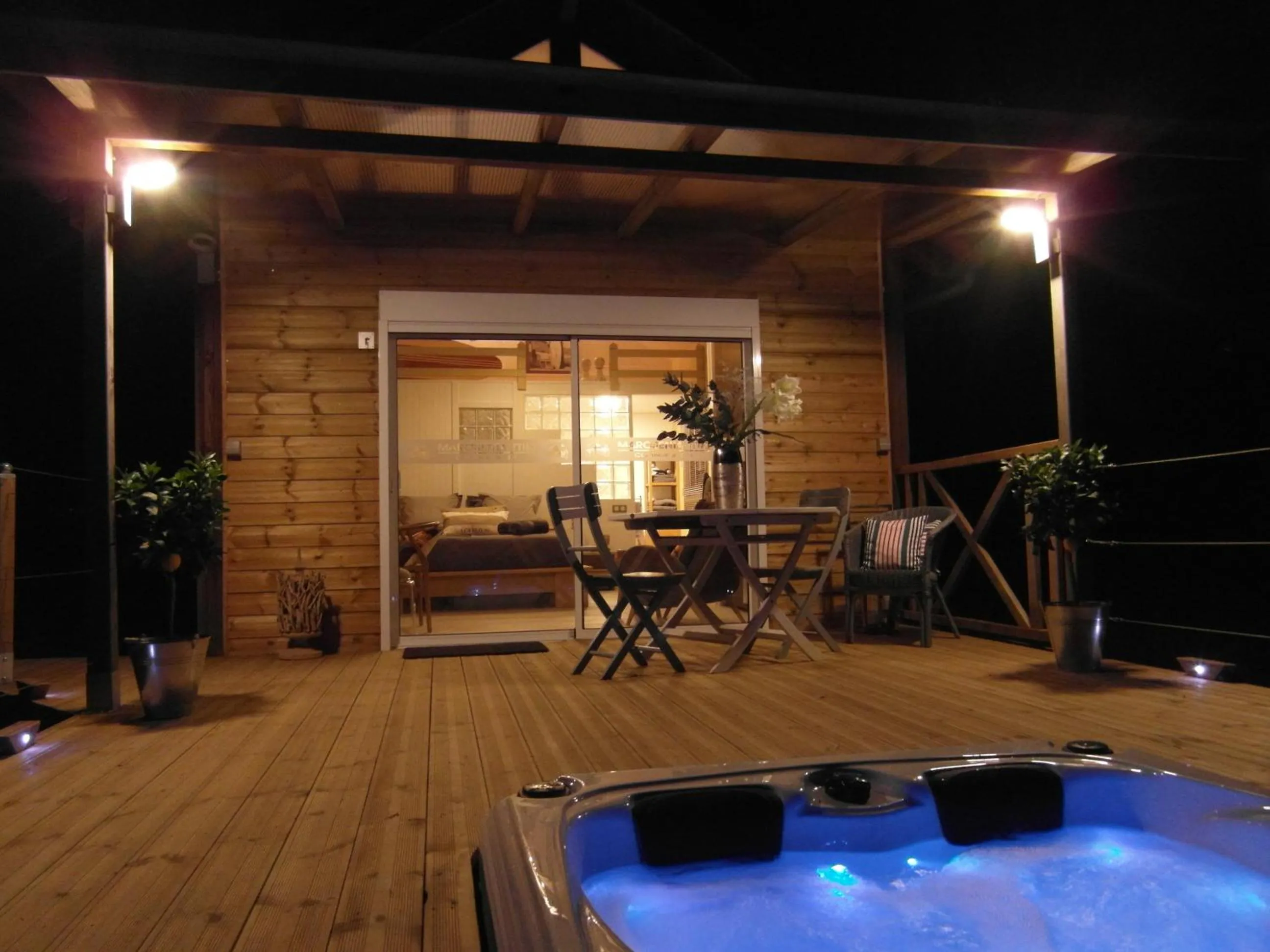 Spa and wellness centre/facilities in MAROSENIA TTIKI - Cabanes et Spa