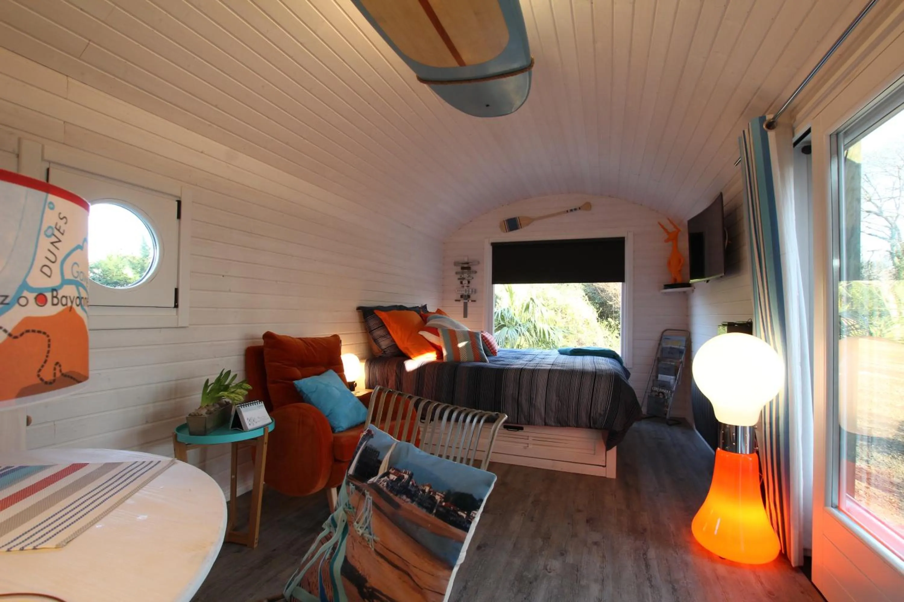 Bedroom in MAROSENIA TTIKI - Cabanes et Spa